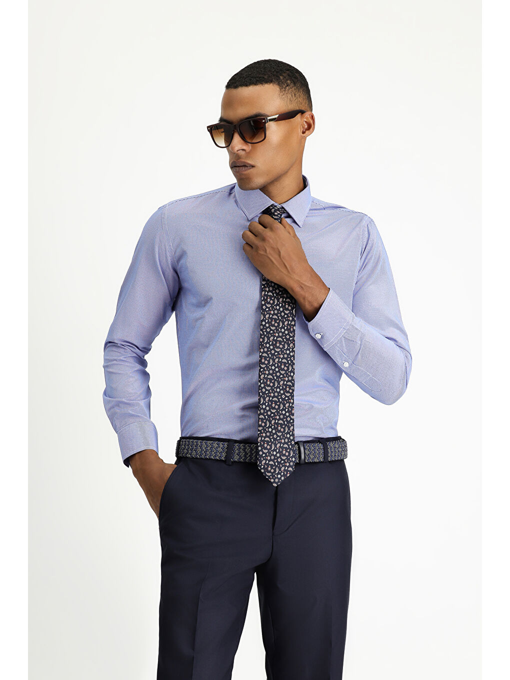 Mavi Uzun Kol Slim Fit Dar Kesim Klasik Desenli Pamuklu Kolay Ütülenebilir Gömlek