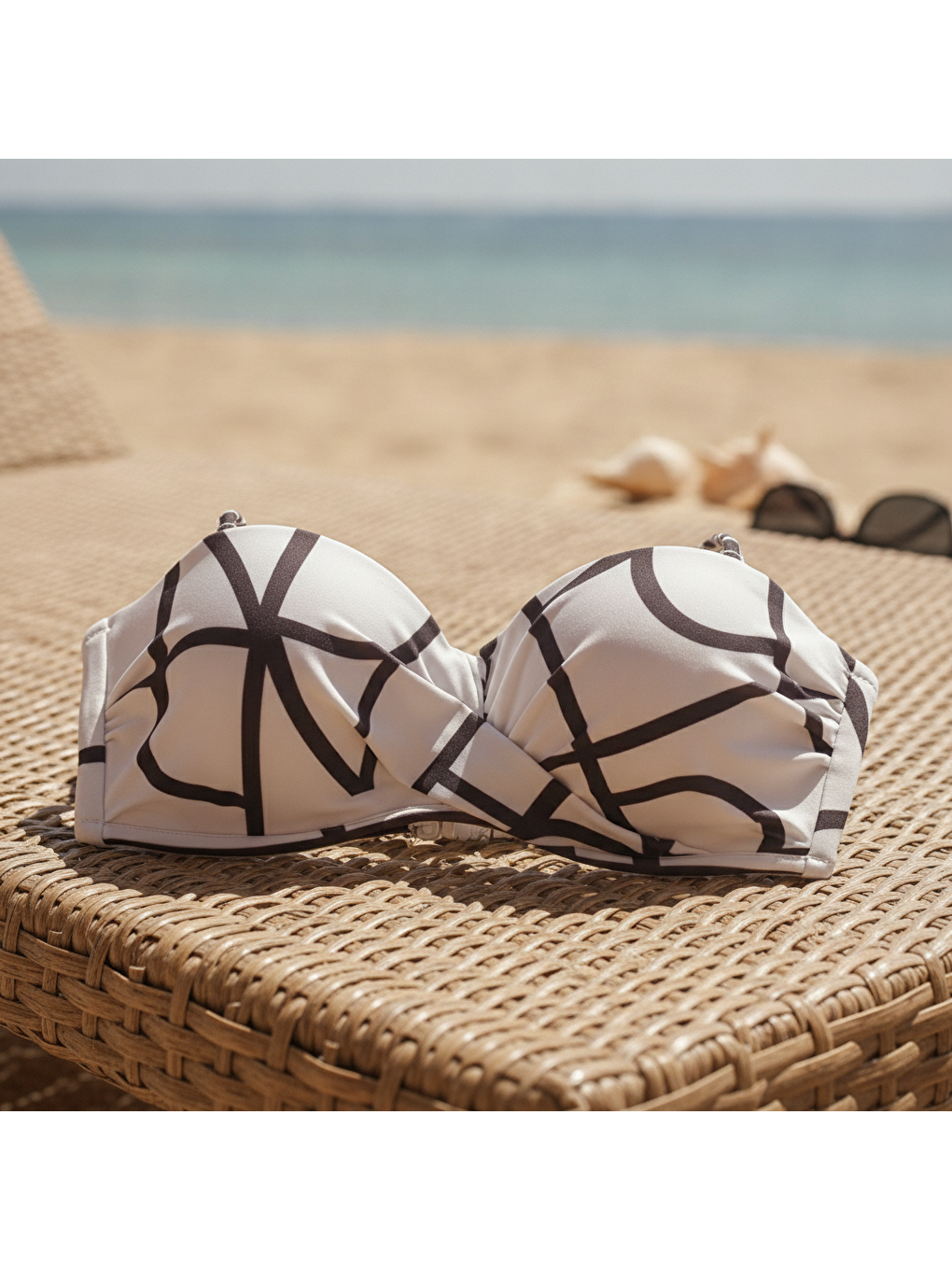 Kadın Plaj Giyim Ekru Renk Takma Çıkma Askılı Bikini Üst Bb2557-1
