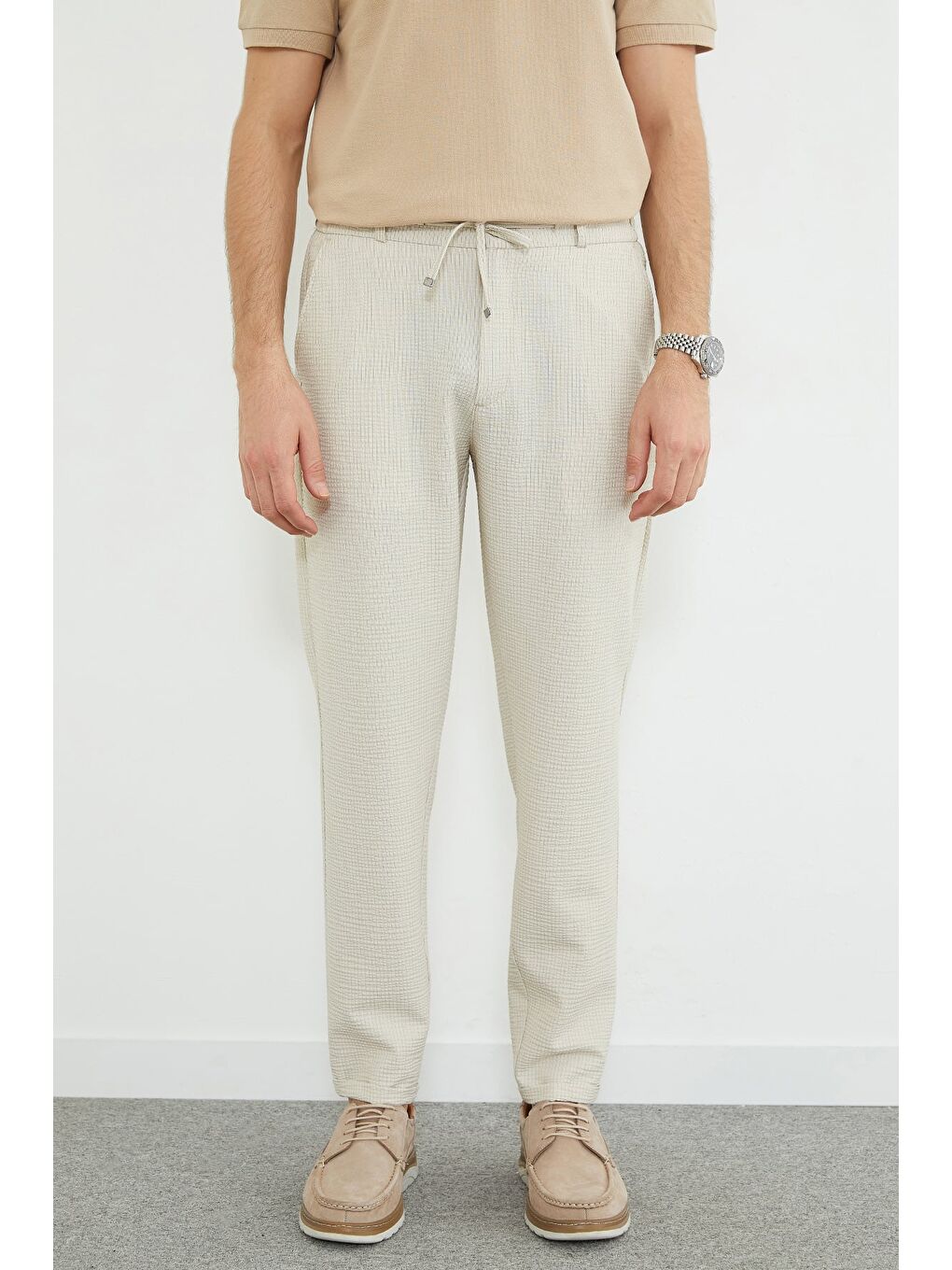 Bej Çizgili Duble Paça Beli Bağlamalı Pantolon-4