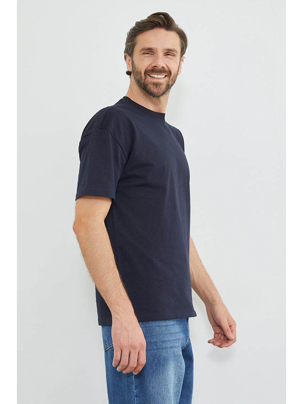 Lacivert Basic Bisiklet Yaka Oversize Tişört-4