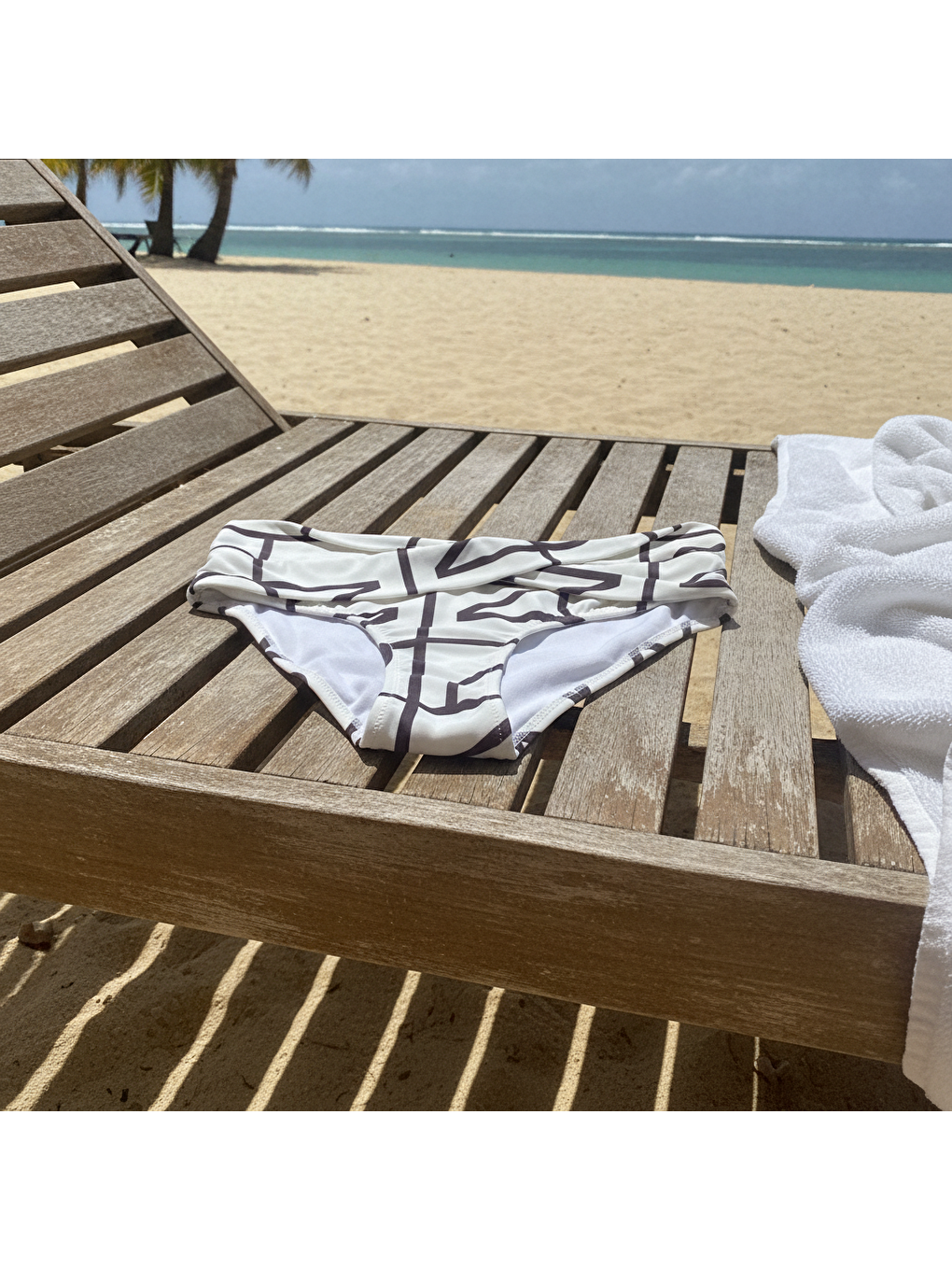 Kadın Plaj Giyim Ekru Kahve Desenli Önü Çapraz Bikini Alt Bb2560-2