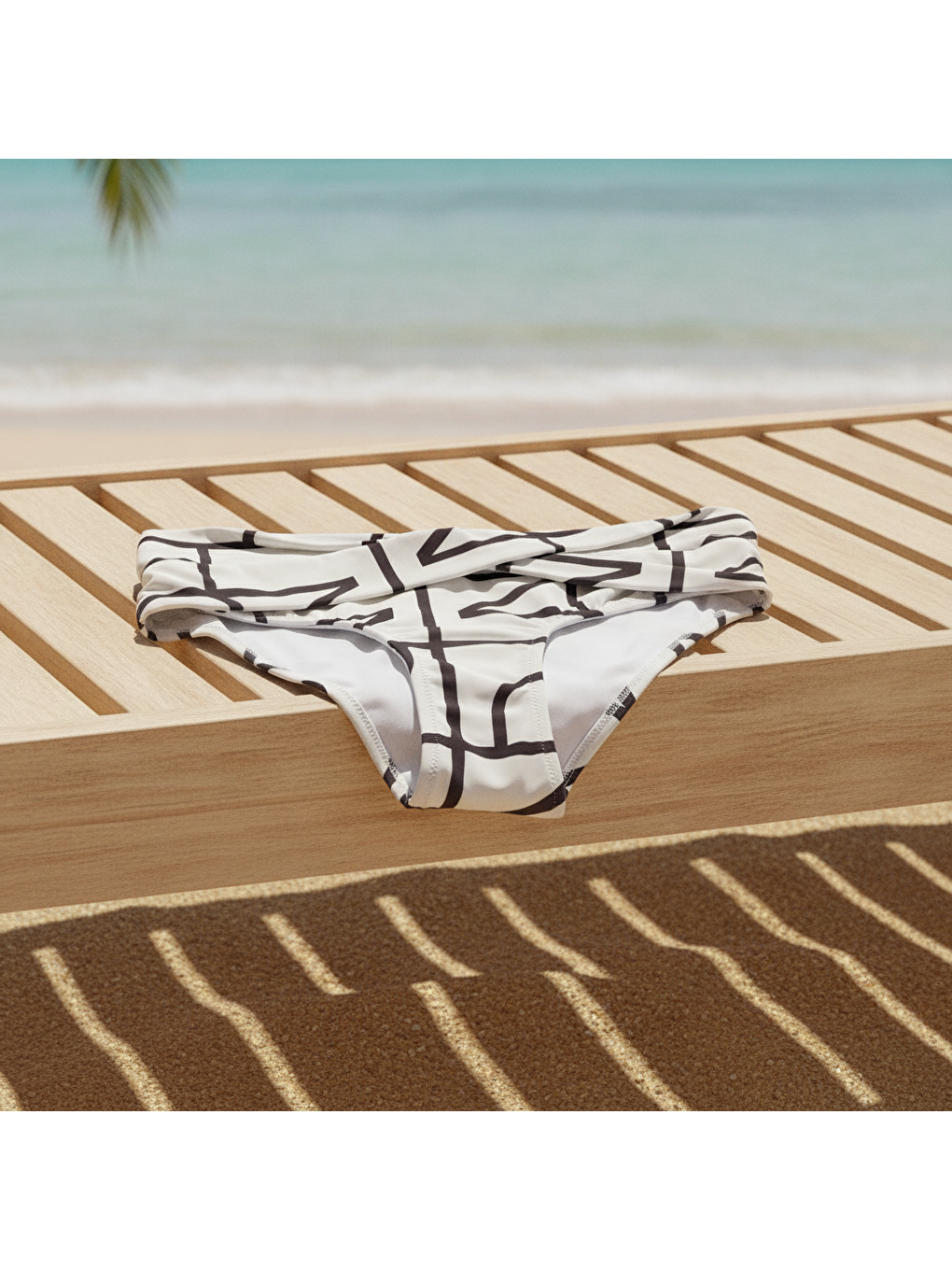 Kadın Plaj Giyim Ekru Kahve Desenli Önü Çapraz Bikini Alt Bb2560-4