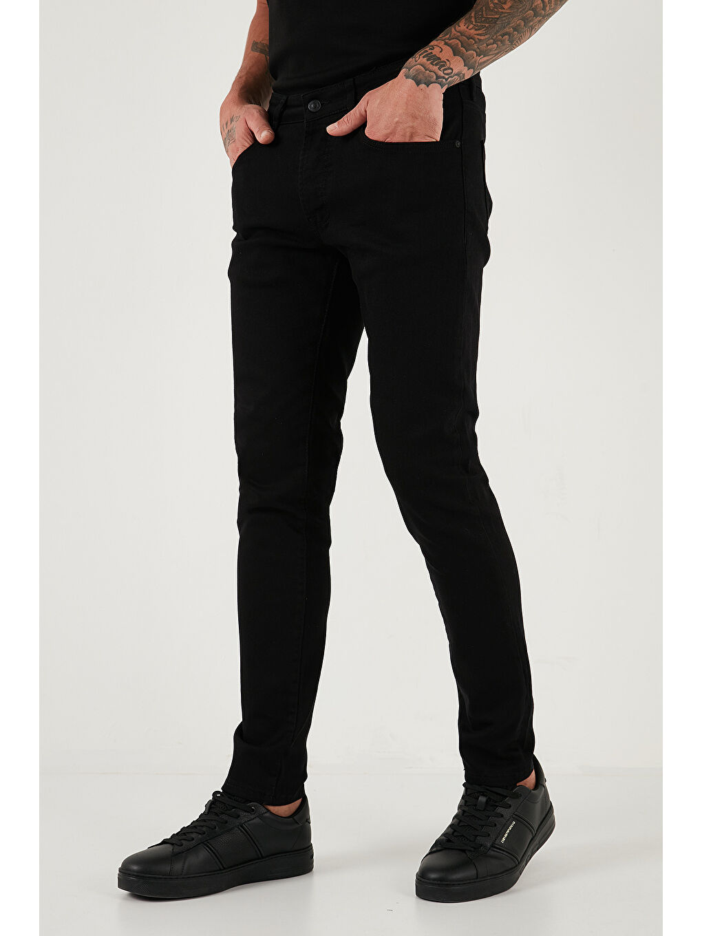 Siyah Streç Pamuklu Slim Fit Normal Bel Dar Paça Jeans 1115C01NAPOLI-2