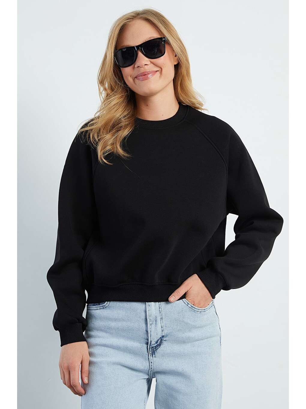 Siyah 3 İplik Basic Bisiklet Yaka Oversize Sweatshirt-2