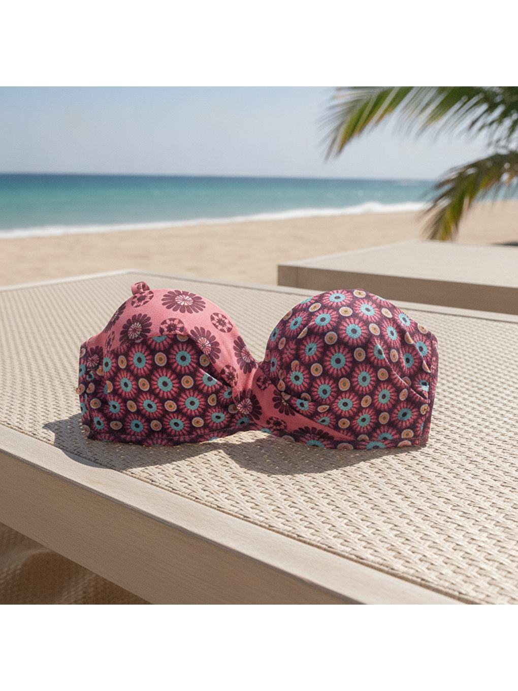 Karışık Kadın Plaj Giyim Gül Kurusu Çiçek Desenli Balenli Desteksiz Takma Çıkma Askılı Bikini Üst Bb2558-1