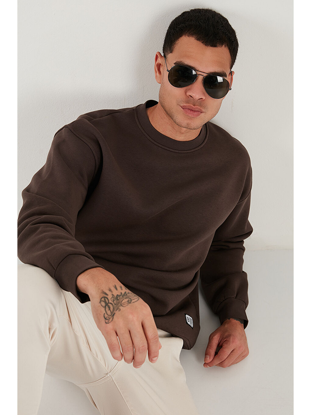 Kahverengi Regular Fit Bisiklet Yaka Pamuklu İçi Tüylü Yumuşak Şardonlu Erkek Sweat 5905255