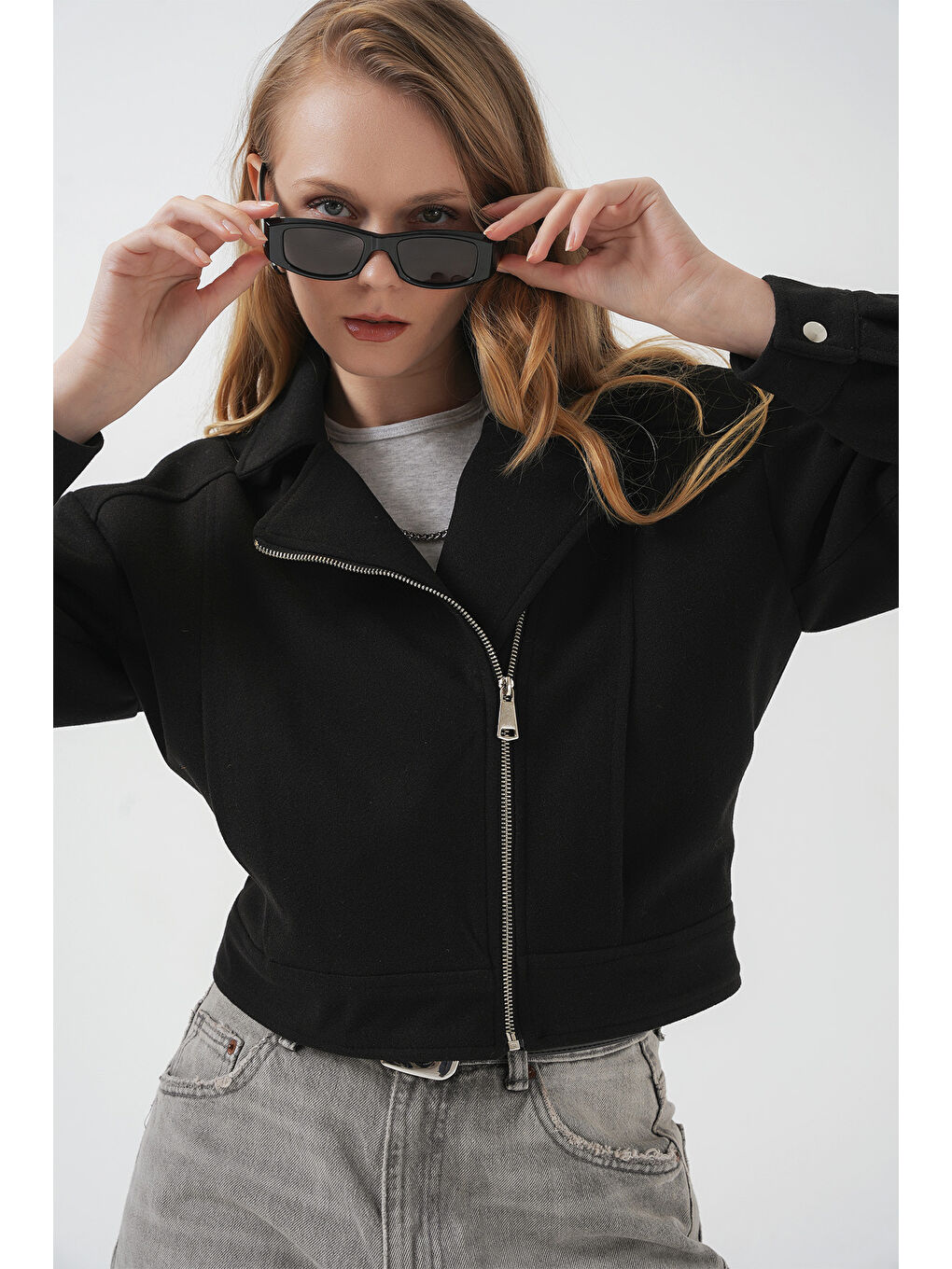 0717 Kadın Kısa Kaşe Ceket - Siyah-3