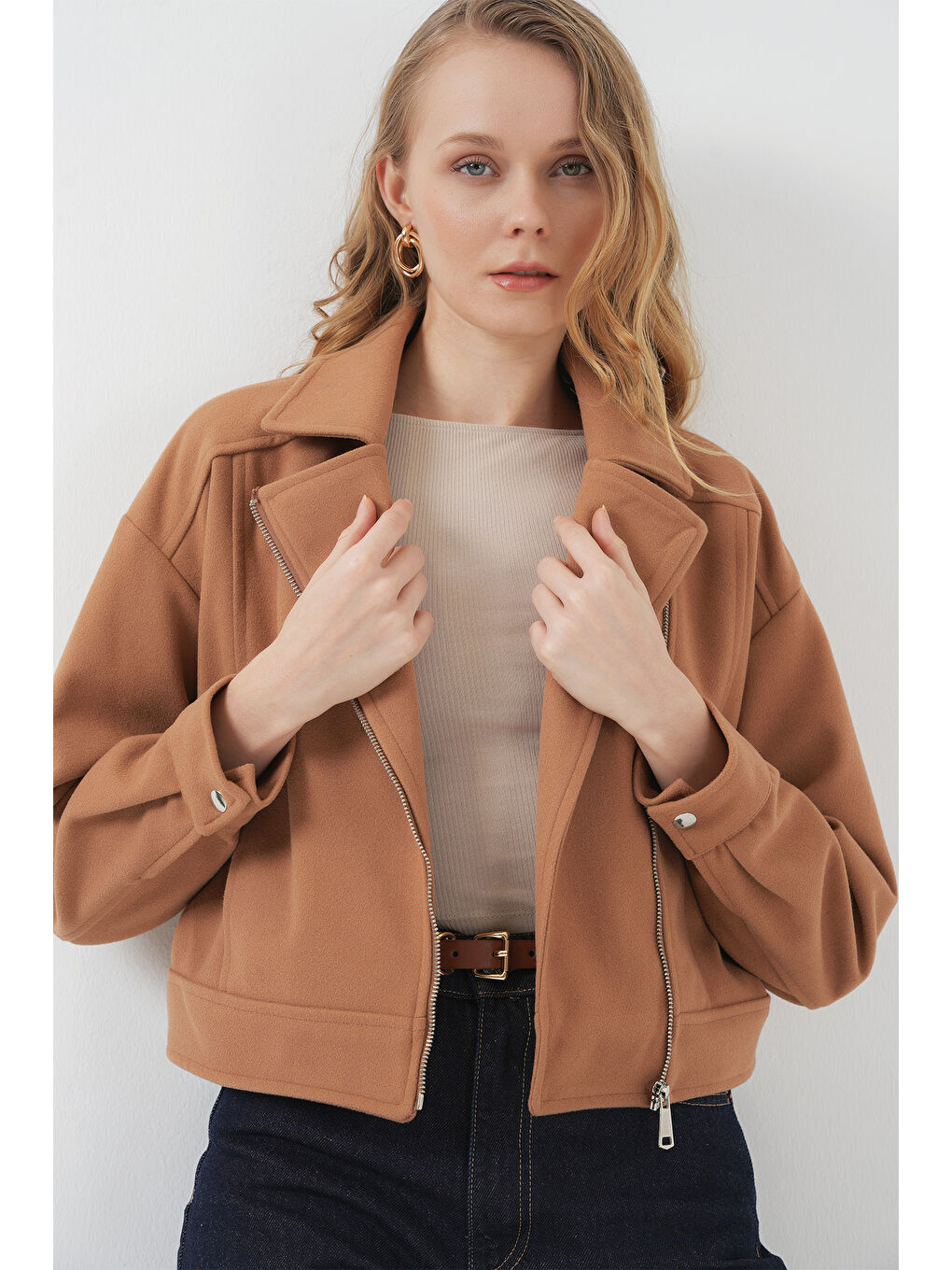 Sarı 0717 Kadın Kısa Kaşe Ceket - Camel