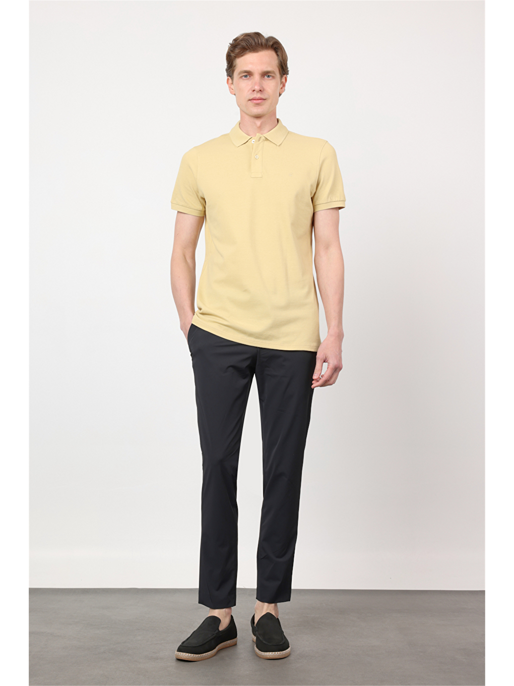 Sarı Polo Yaka Kısa Kol Cepsiz Slim Fit Pamuklu Tişört 1011260154-1