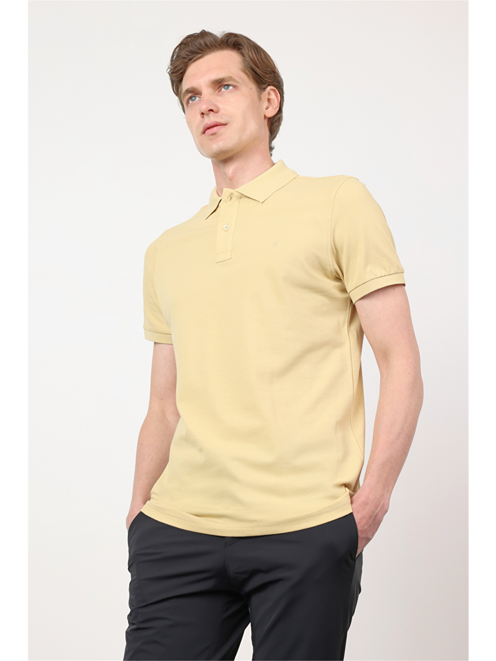 Sarı Polo Yaka Kısa Kol Cepsiz Slim Fit Pamuklu Tişört 1011260154-2