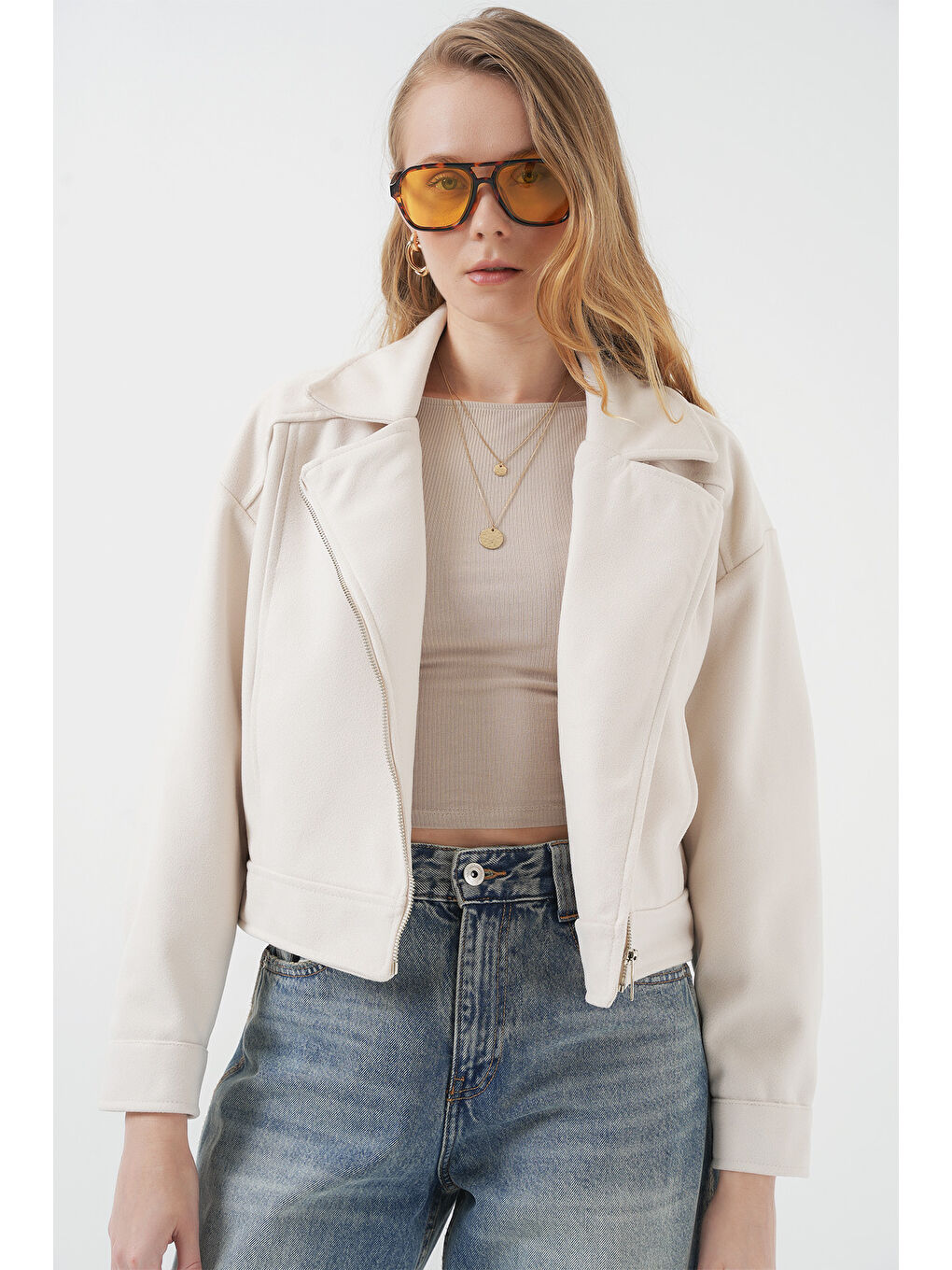 0717 Kadın Kısa Kaşe Ceket - Ekru