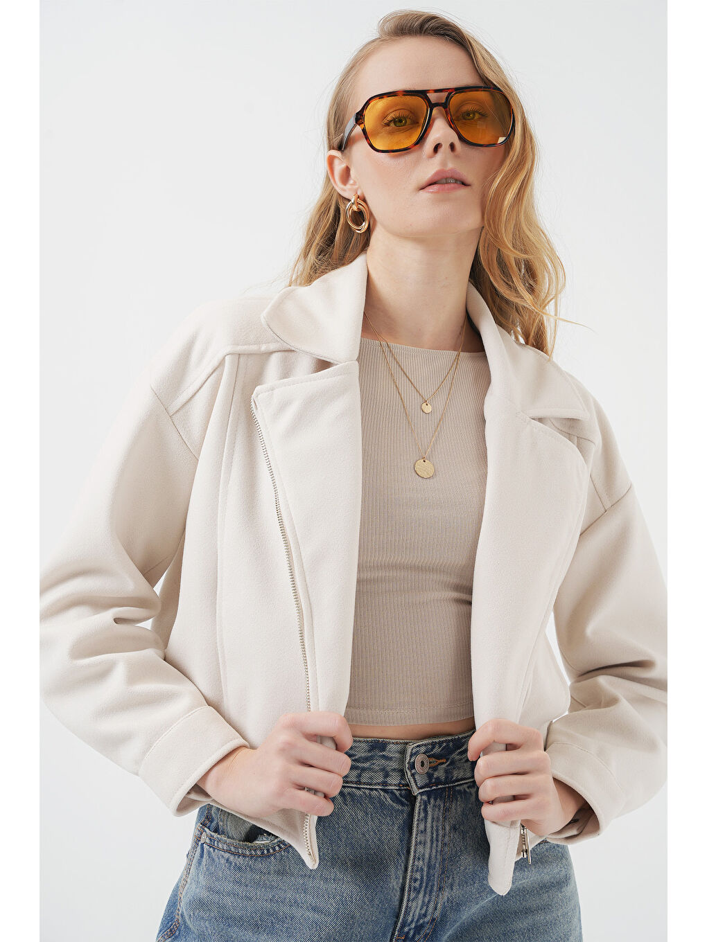 0717 Kadın Kısa Kaşe Ceket - Ekru-3