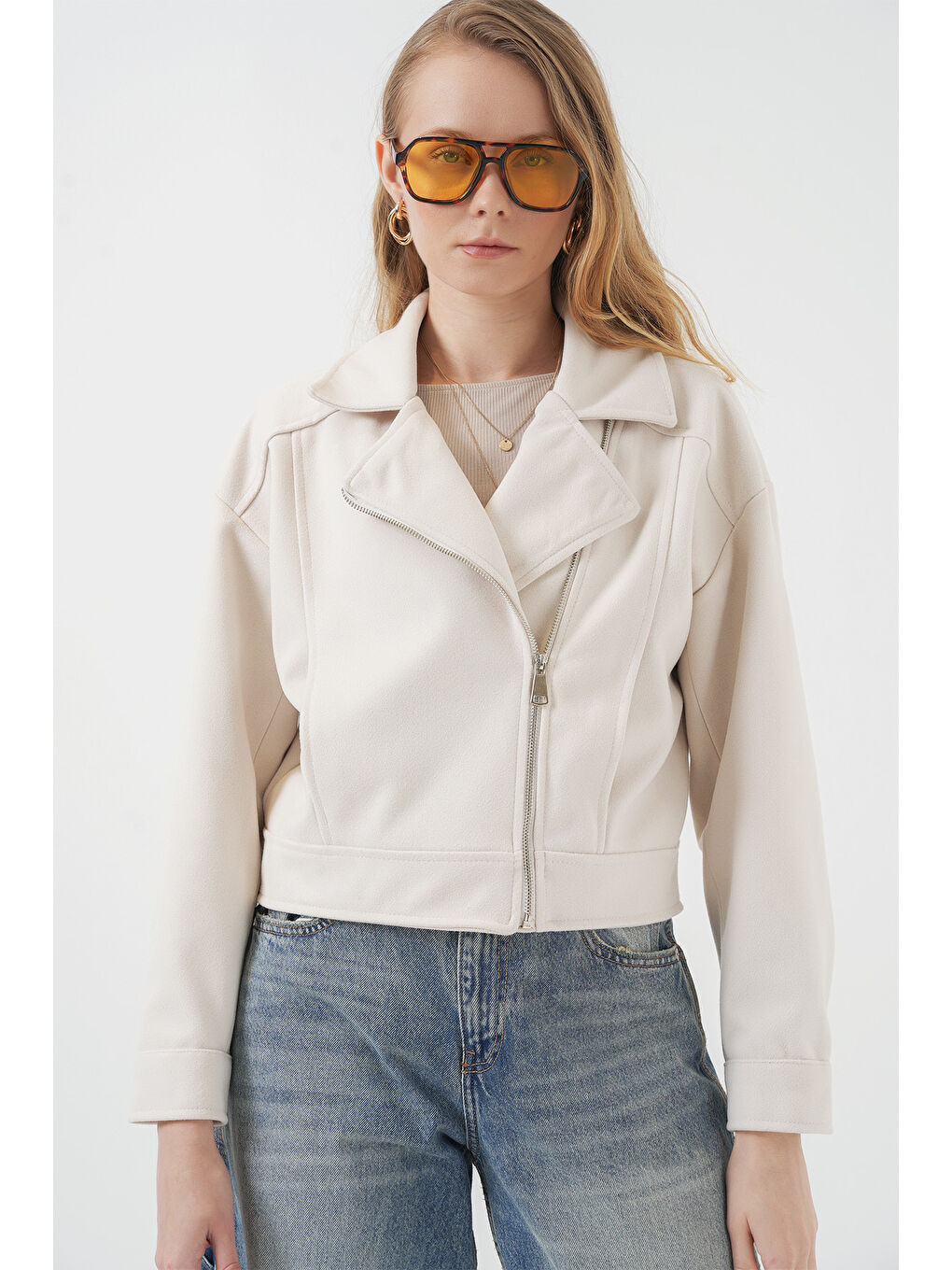 0717 Kadın Kısa Kaşe Ceket - Ekru-4