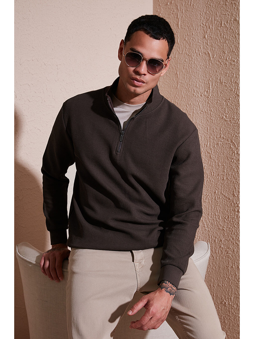 Kahverengi Pamuklu Regular Fit Yarım Fermuarlı Dik Yaka Erkek Sweat 5905716