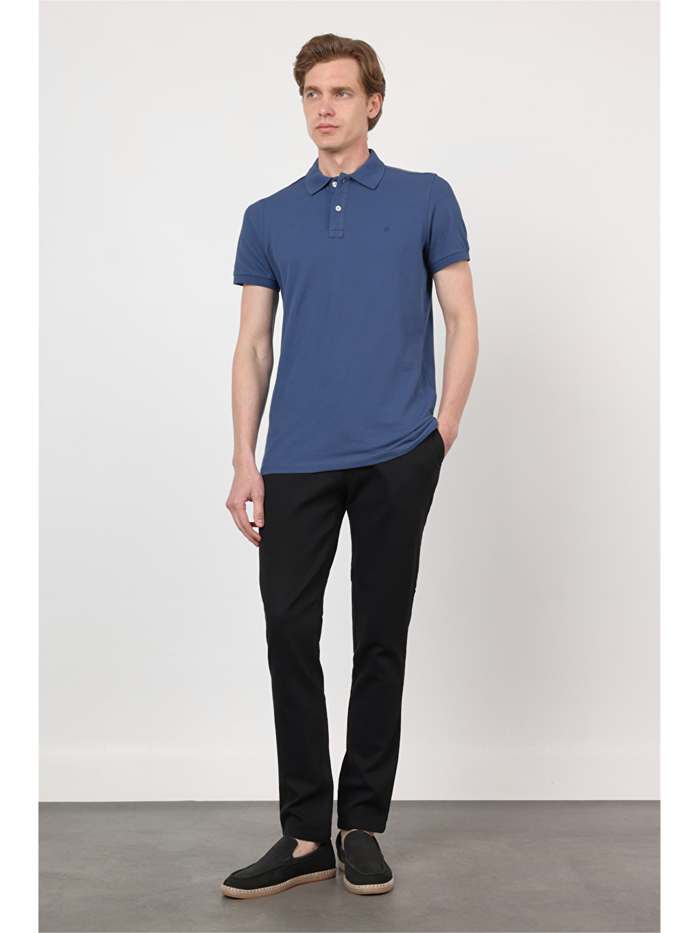İndigo Polo Yaka Kısa Kol Cepsiz Slim Fit Pamuklu Tişört 1011260154-1