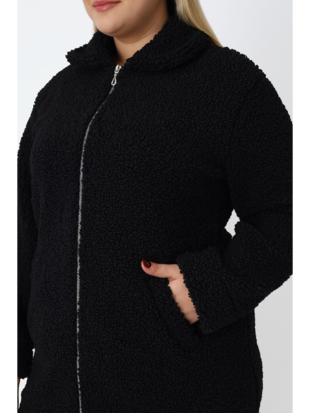 Kadın Büyük Beden Siyah Fermuarlı Cepli Soft Teddy Pelüş Uzun Kollu Hırka-5