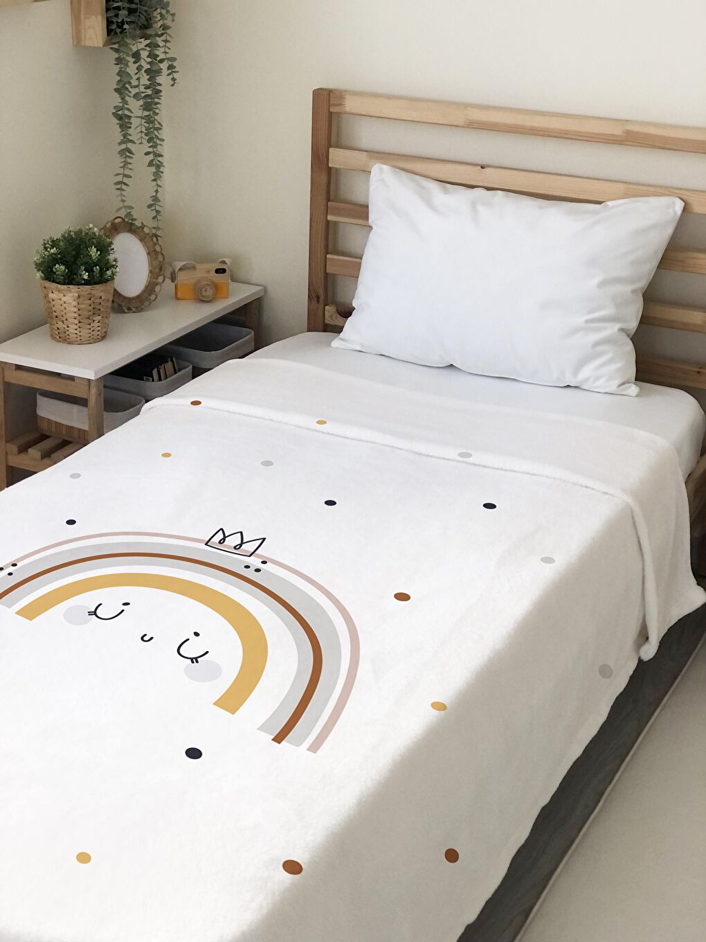 Karışık Desenli Soft Baskılı Tek Kişilik 150x220 Cm Battaniye - Beyaz-1