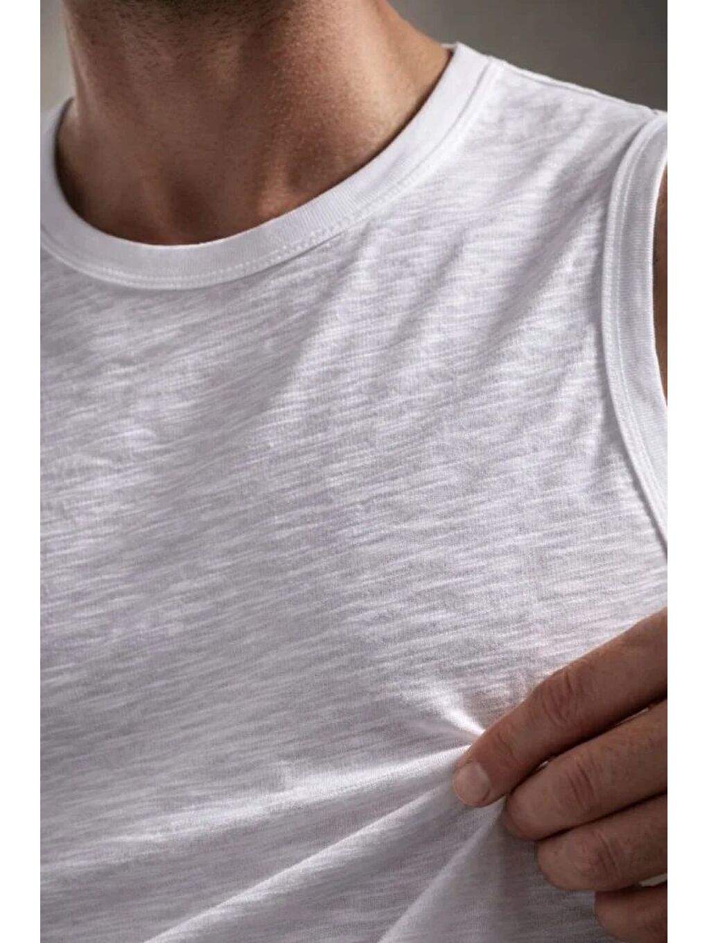 Beyaz Erkek Flamlı Kumaş Sıfır Kolsuz Atlet-1