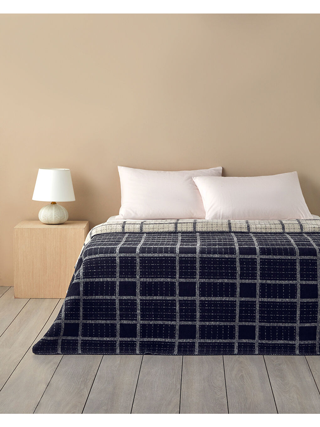 Intense Stripe Pamuklu King Size Battaniye 220x240 cm Siyah-1