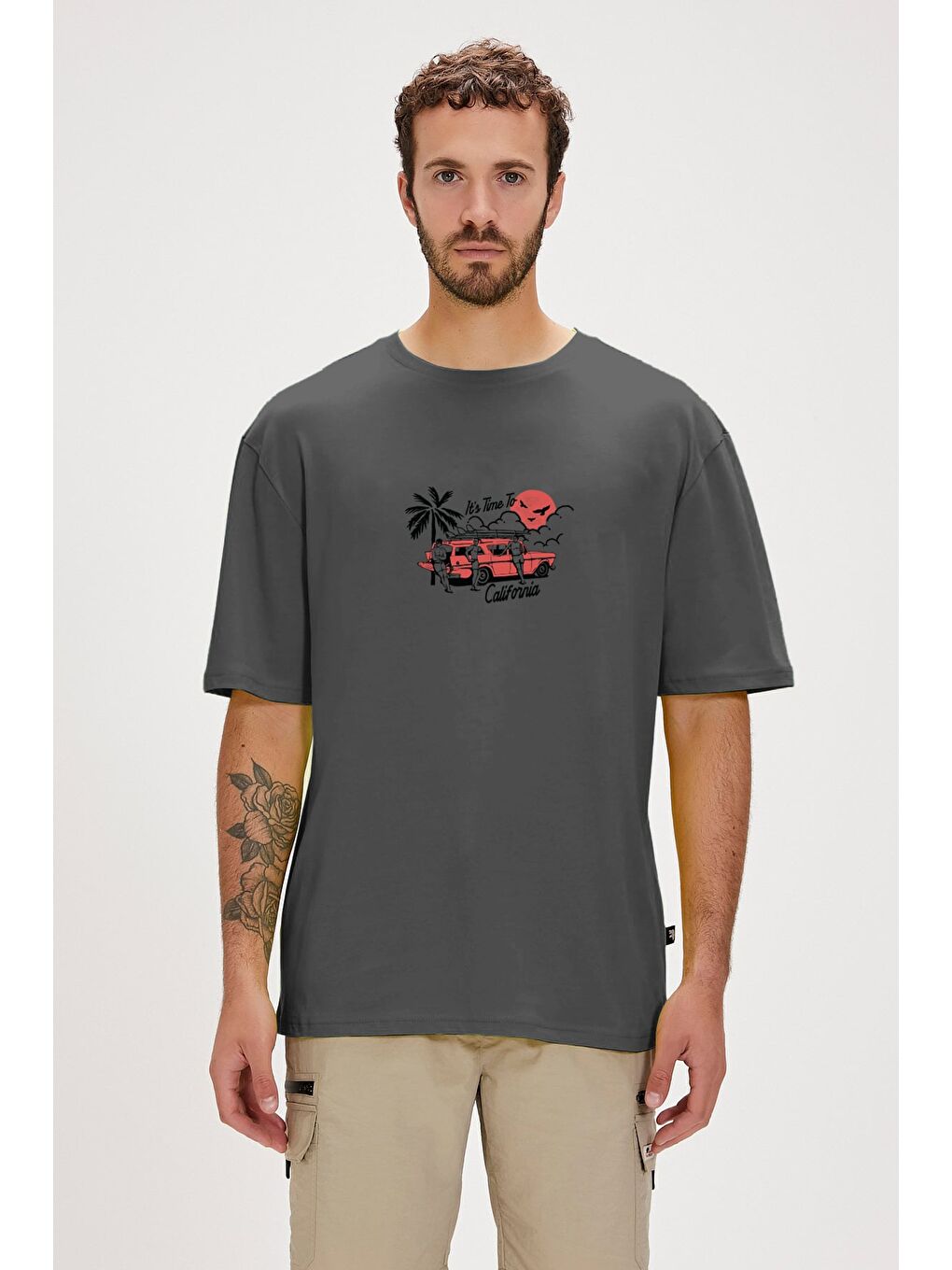 Gri Tıme To Asfalt Erkek Baskılı Tişört