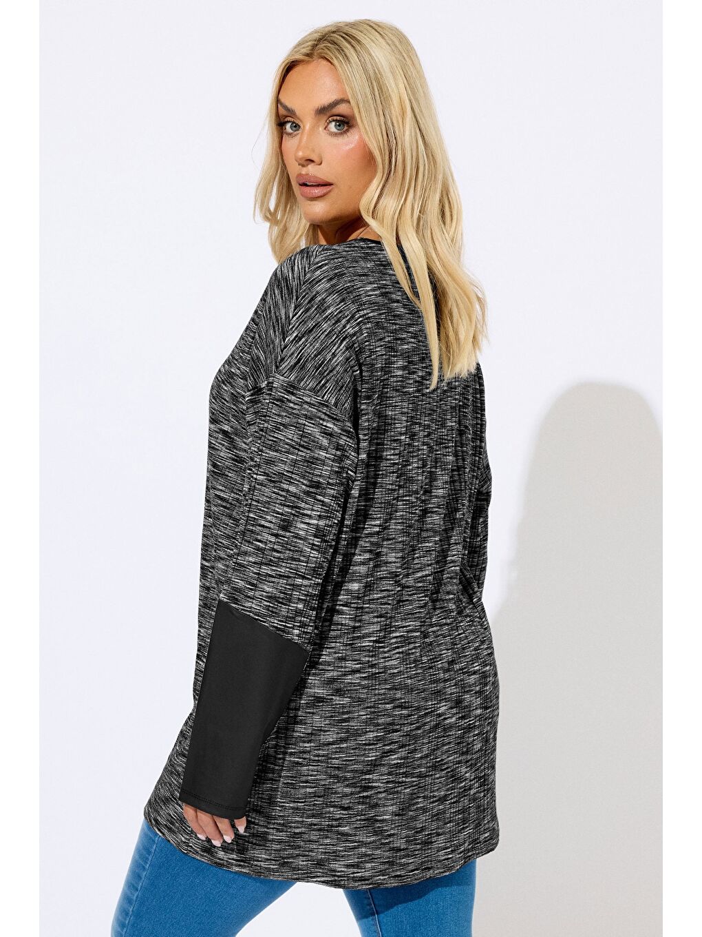 Antrasit Büyük Beden Bisiklet Yaka Uzun Kollu Deri Detaylı T-shirt 303939-4