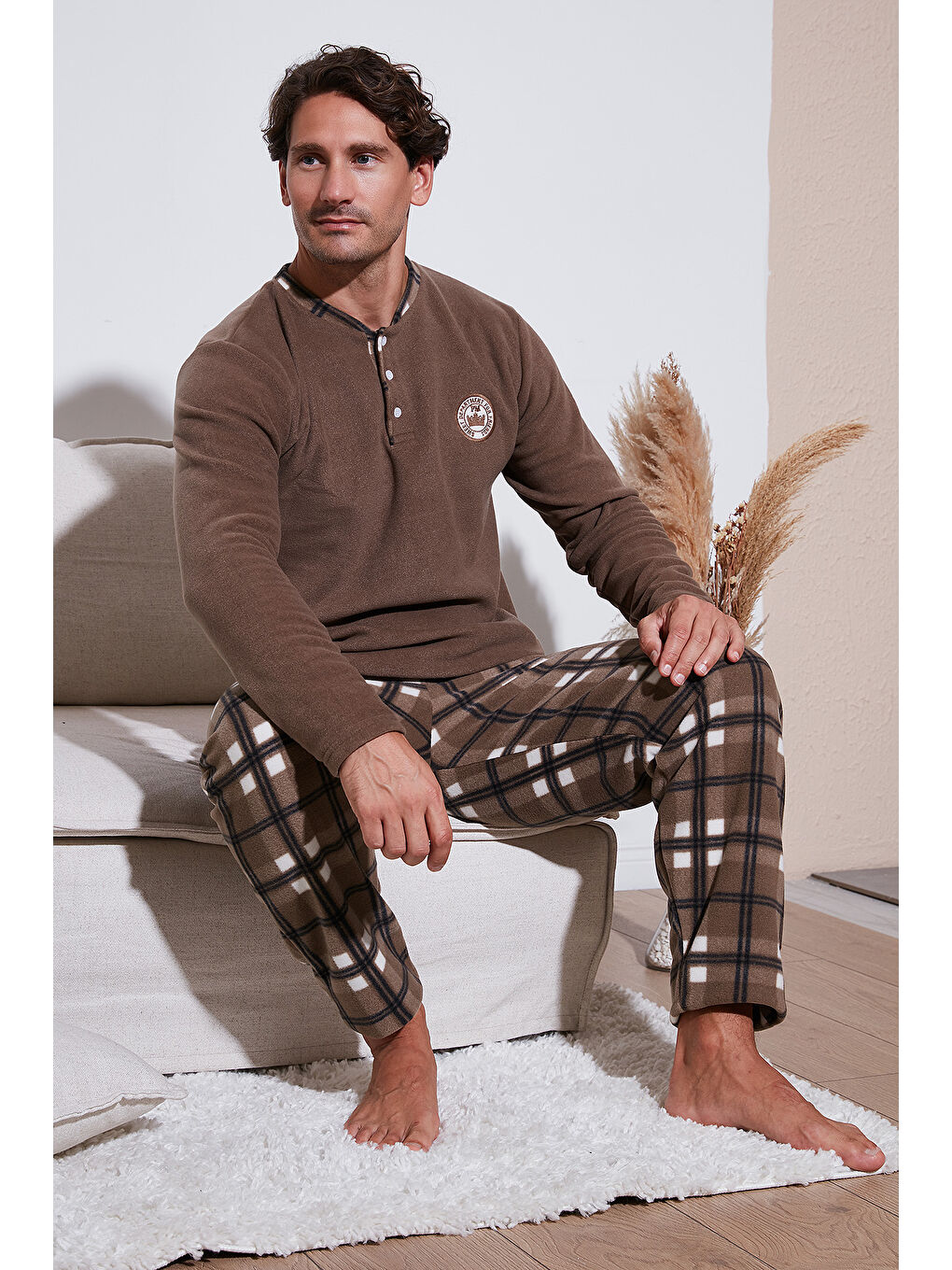 Kahverengi Ekose Regular Fit Bisiklet Yaka Kışlık Polar Erkek Pijama Takımı 609610013W4