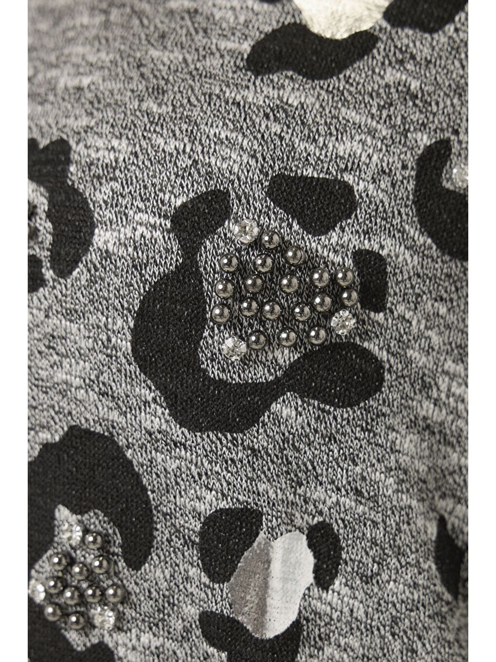 Gri Büyük Beden Bisiklet Yaka Yarım Kol Yanı Yırtmaçlı Boncuklu Tunik 304279-4