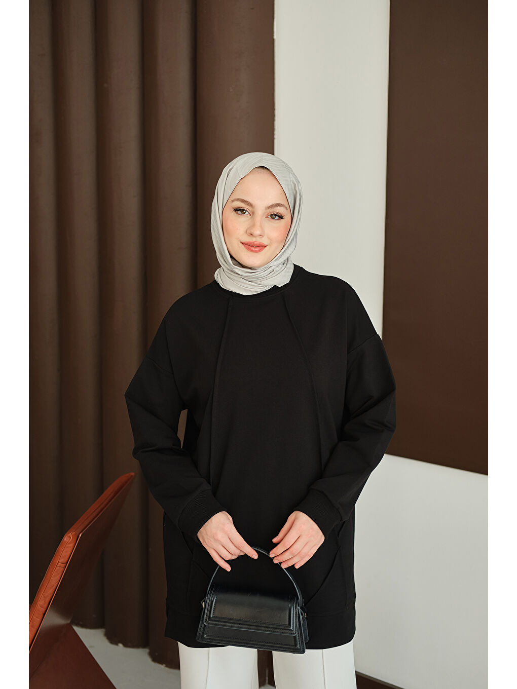 Kadın Önü Dikiş Detay Tunik Siyah-3