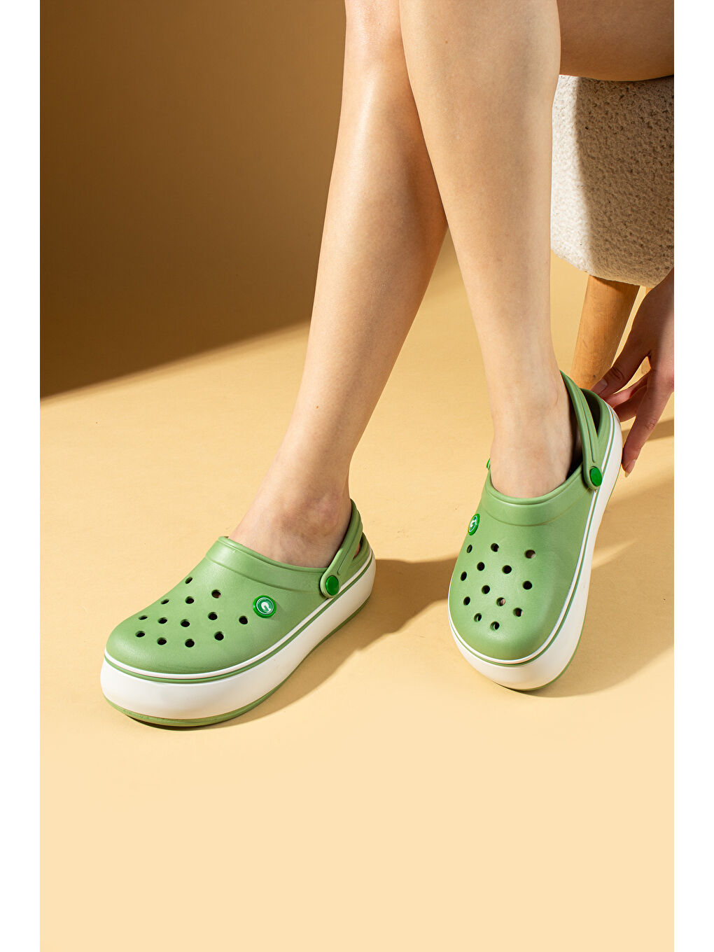 Yeşil Beyaz Şeritli Yüksek Taban Comfort Eva Kadın Sandalet 011-812-25-1