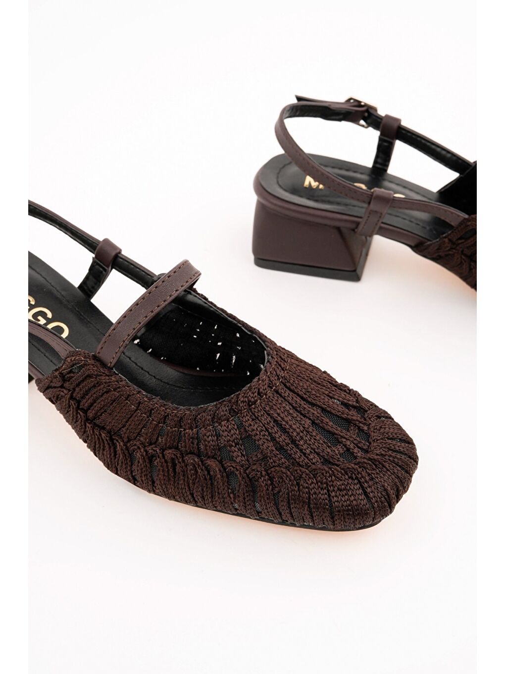 Kahverengi MESH Kadın Örgü ve File Detaylı Bantlı Arkası Açık Kısa Topuklu Ayakkabı-2