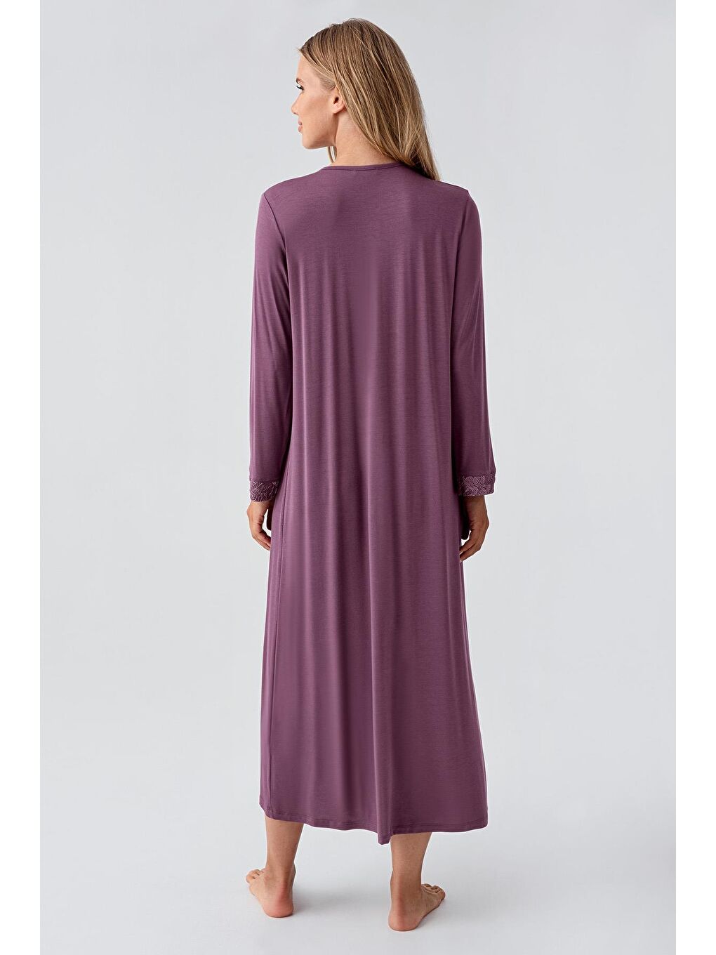 Mor Uzun Kollu Düğmeli Esnek Viskoz Gecelik 18104-2