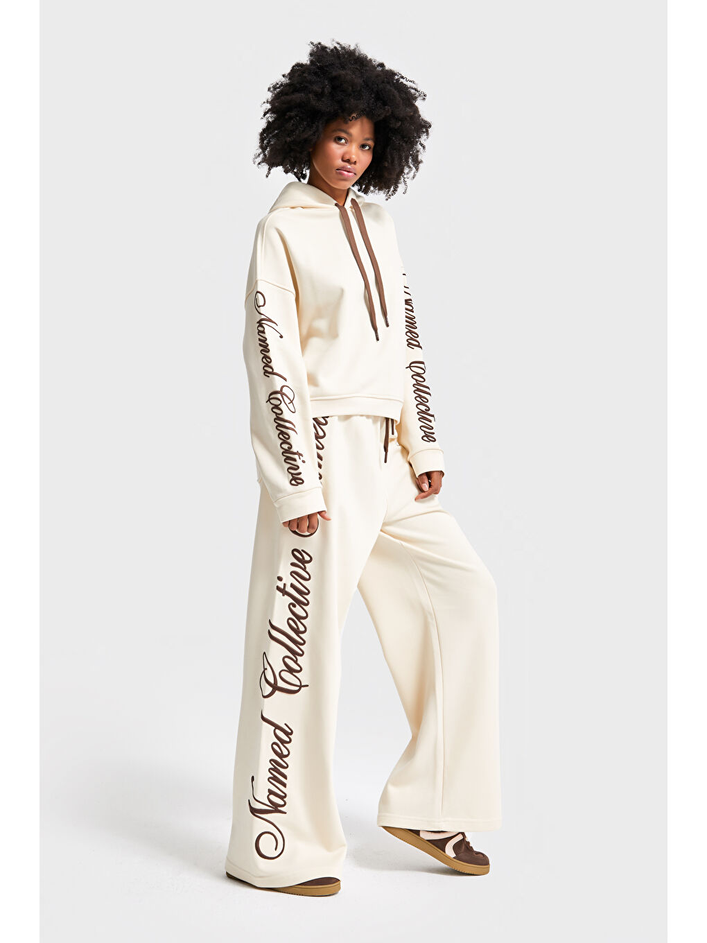 Kadın Ekru Renk w5-57 Yazı Nakışlı Bol Kesim Tasarım Alt-Üst 2'li Kombin Takım