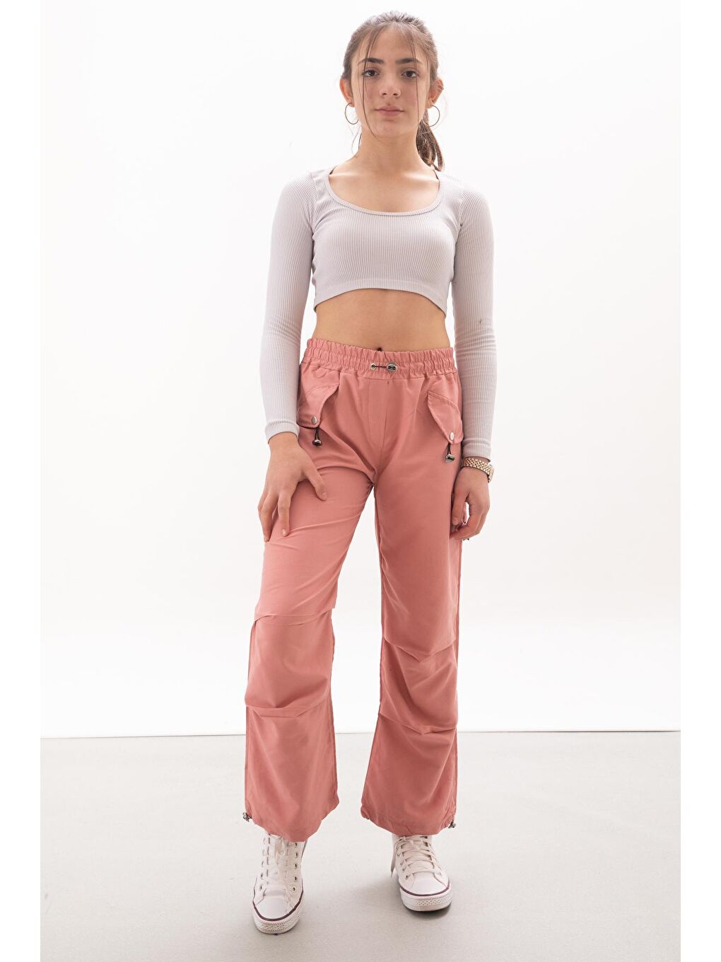 Pembe Kapak Detaylı Beli Lastikli Kız Paraşüt Pantolon 18055-2