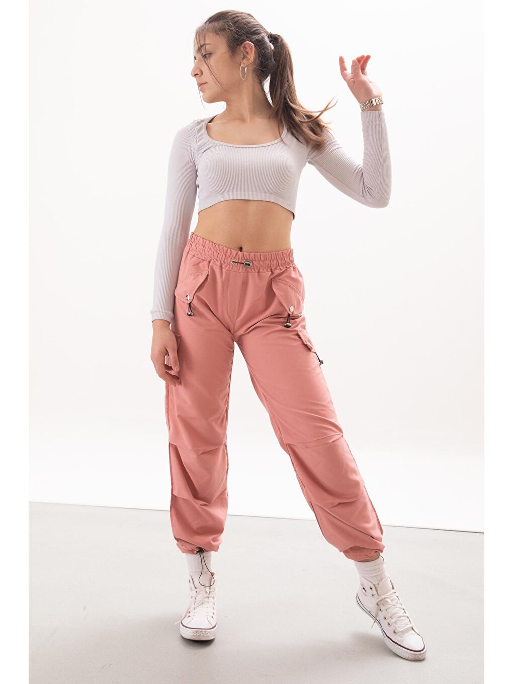Pembe Kapak Detaylı Beli Lastikli Kız Paraşüt Pantolon 18055-3