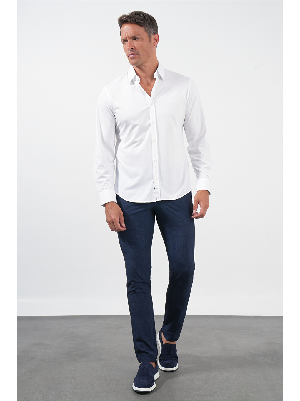 Beyaz Tulum Yaka Uzun Kol Cepsiz Örme Slim Fit Pamuklu Gömlek 1004260208-1