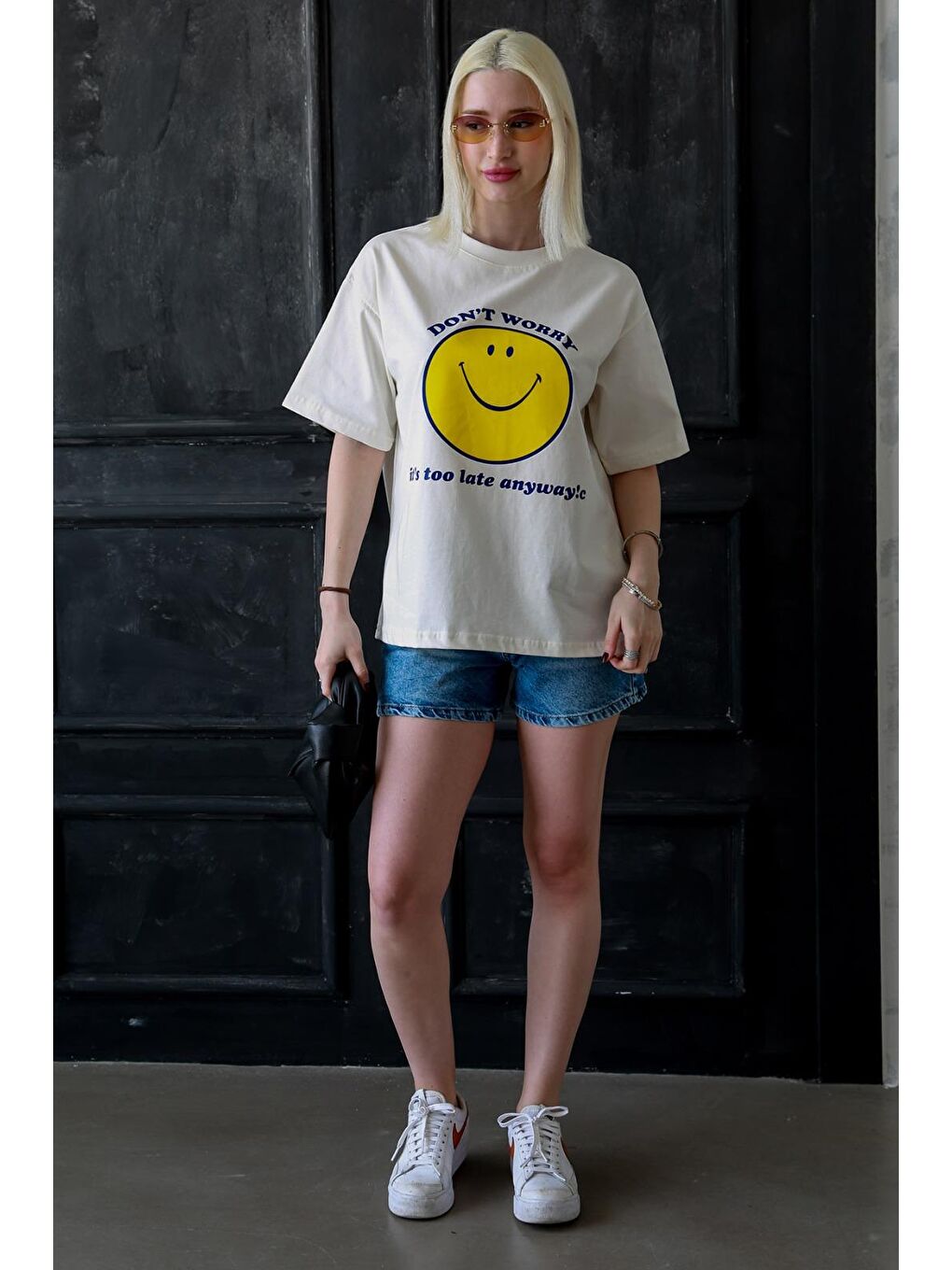 Ekru Bisiklet Yaka Baskılı Kadın Basictişört Mg2379-1