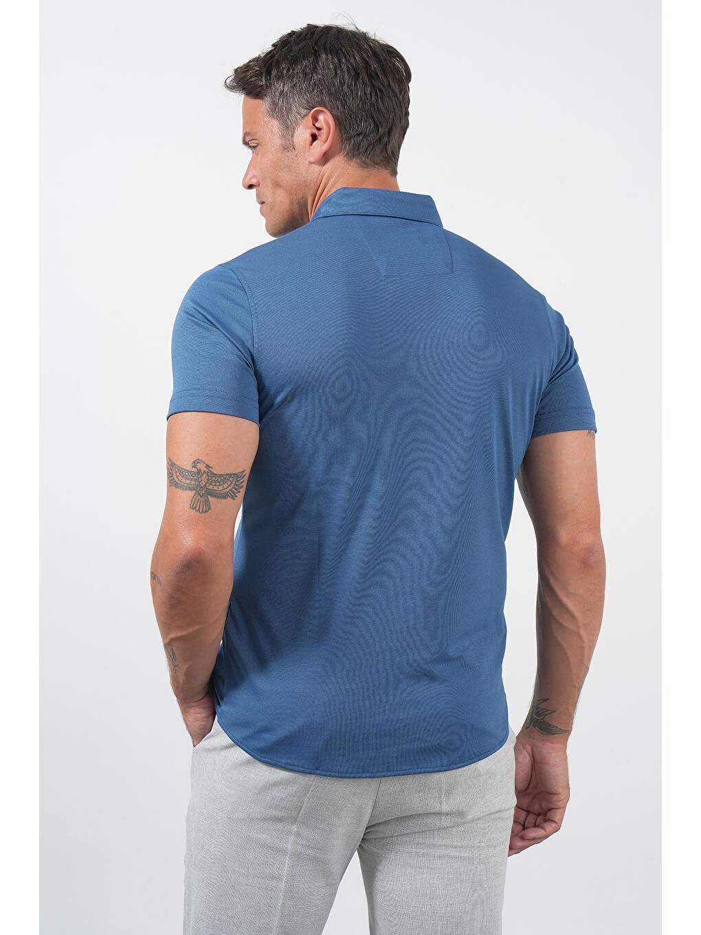 İndigo İtalyan Yaka Kısa Kol Cepsiz Slim Fit Pamuklu Gömlek 1004260158-4