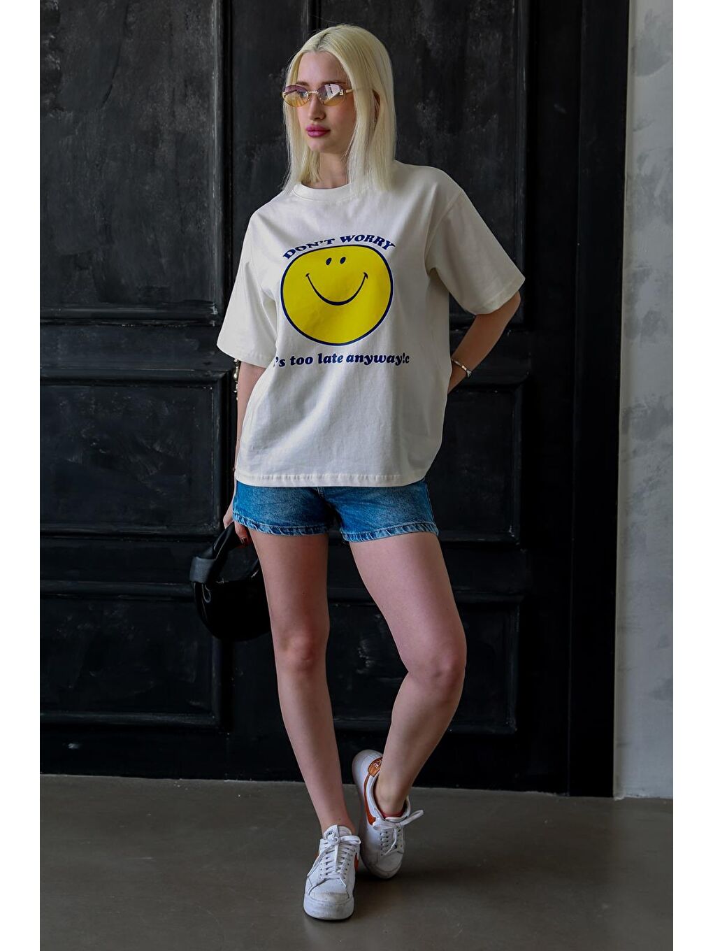 Ekru Bisiklet Yaka Baskılı Kadın Basictişört Mg2379-6