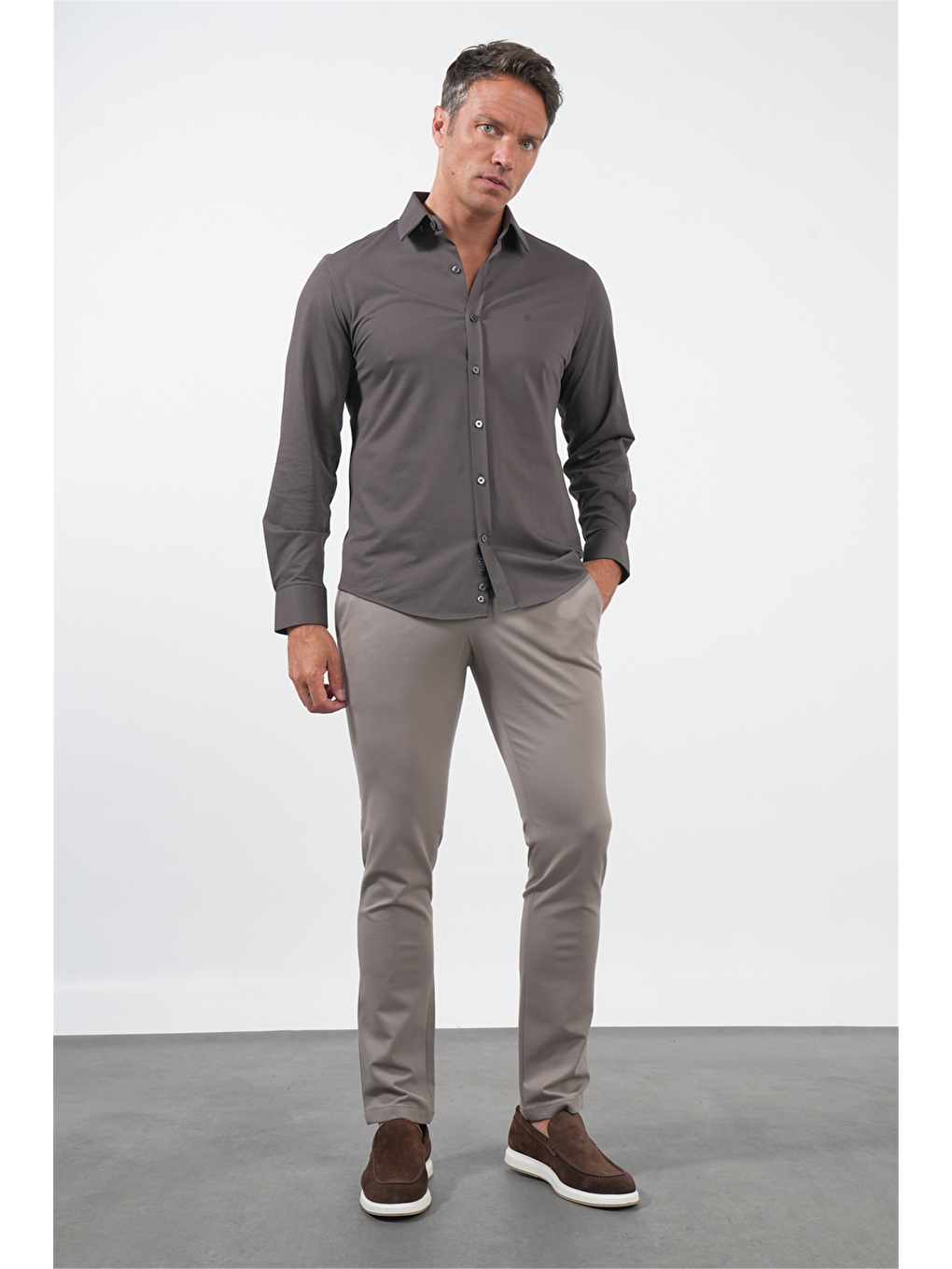 Kahverengi Tulum Yaka Uzun Kol Cepsiz Örme Slim Fit Pamuklu Gömlek 1004260208-1