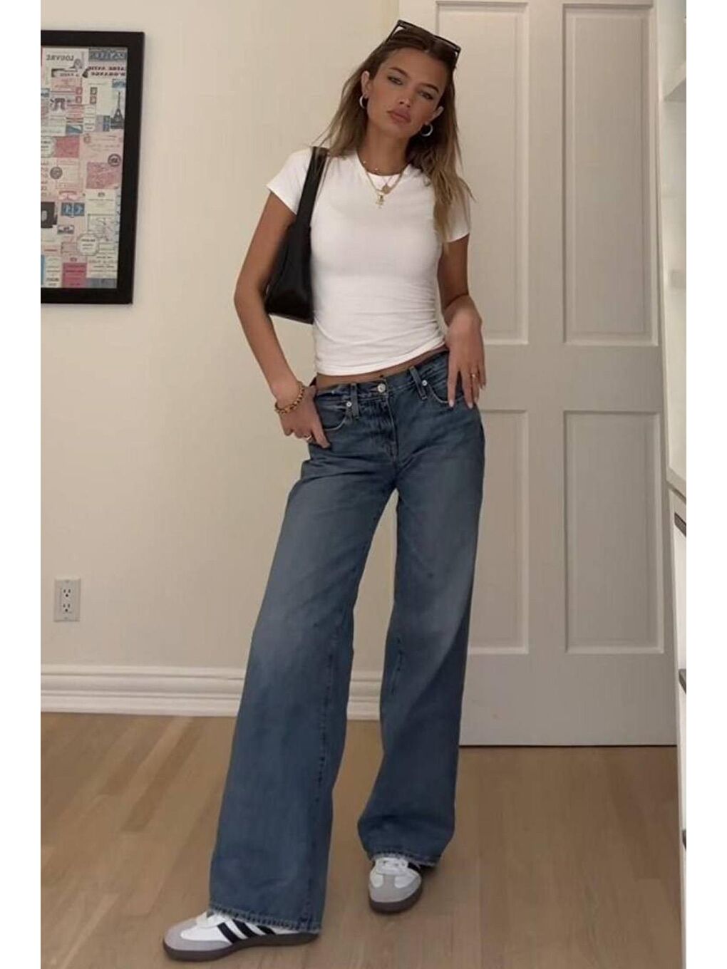 Beyaz Bisiklet Yaka Basic Kadın T-Shirt Mg2479-1