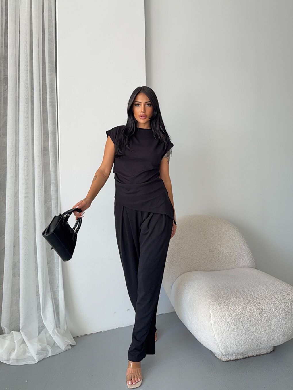 Asimetrik Bluz ve Pantalon Takım Siyah