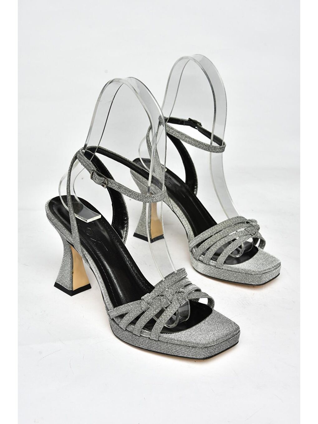 Antrasit S5693157 Platin Kadın Topuklu Ayakkabı