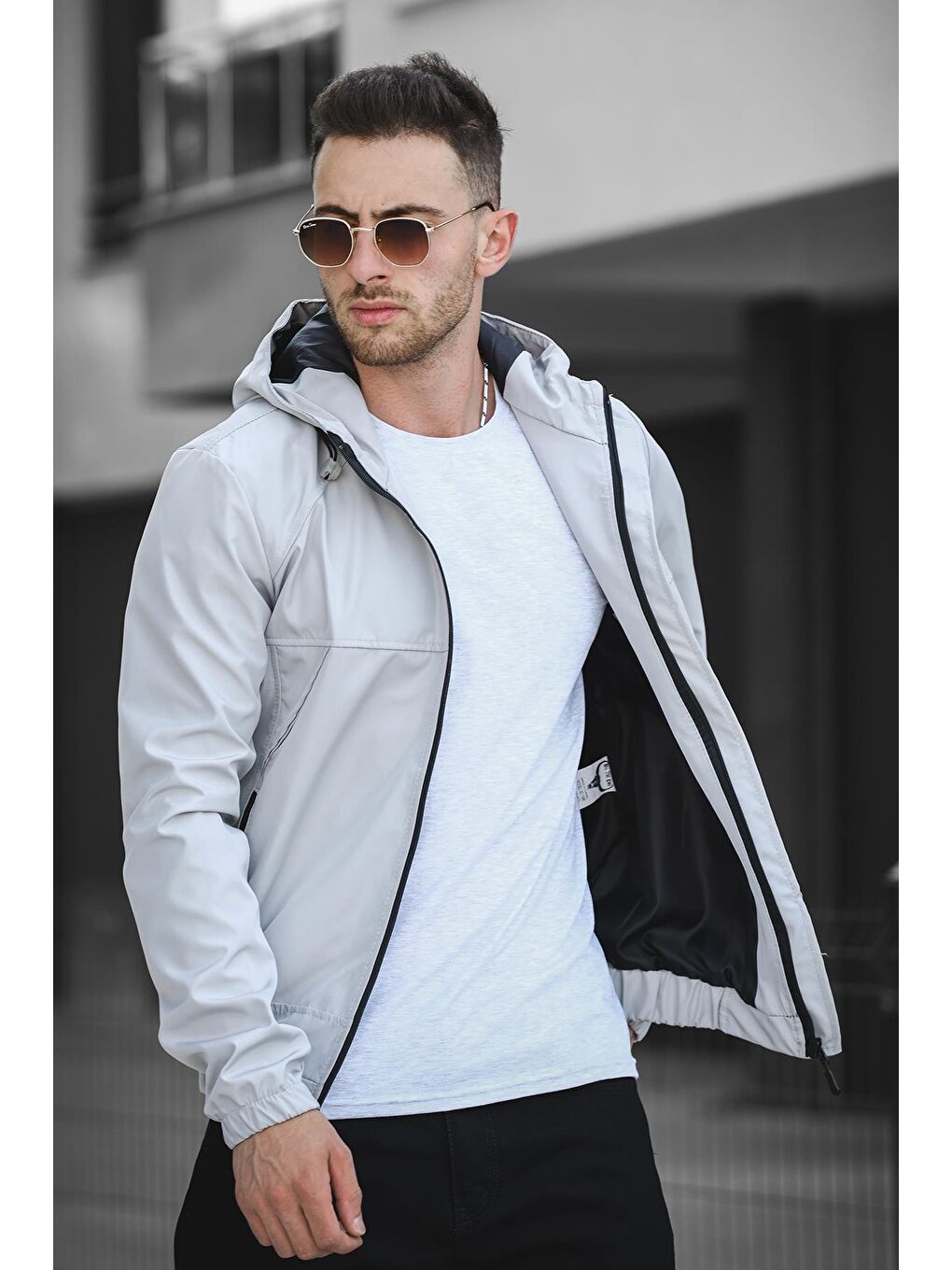 Gri Suya Dayanaklı Slim Fit Erkek Kapüşonlu Mevsimlik Mont Yağmurluk-1