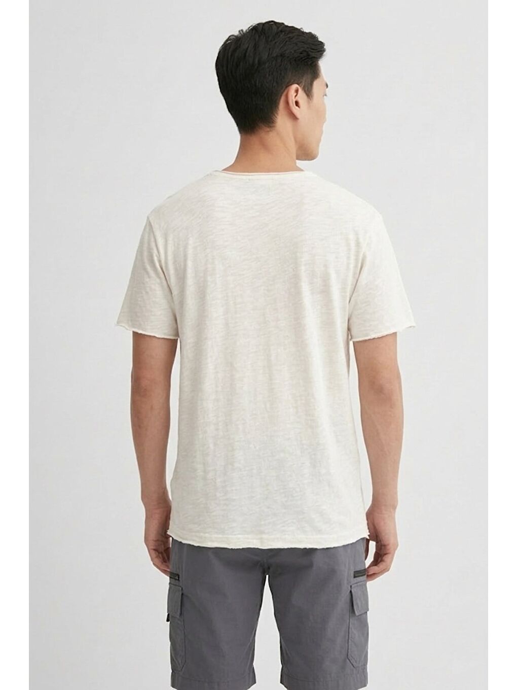 Rose Beyaz Erkek Baskılı Tişört-2