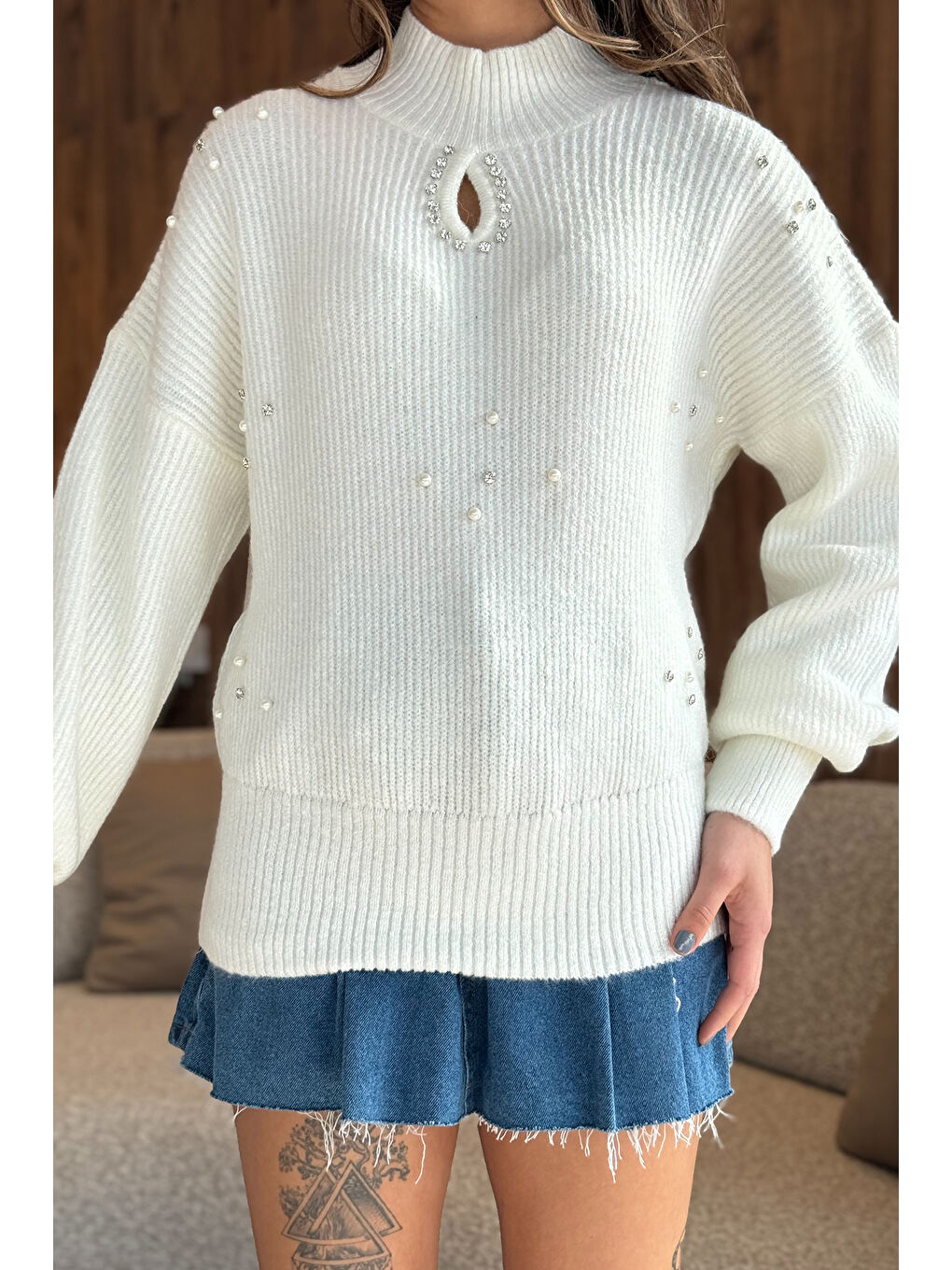 Ekru Kadın Ön Pencereli Taş Detaylı Bel Ve Kol Lastikli Triko Bluz-5