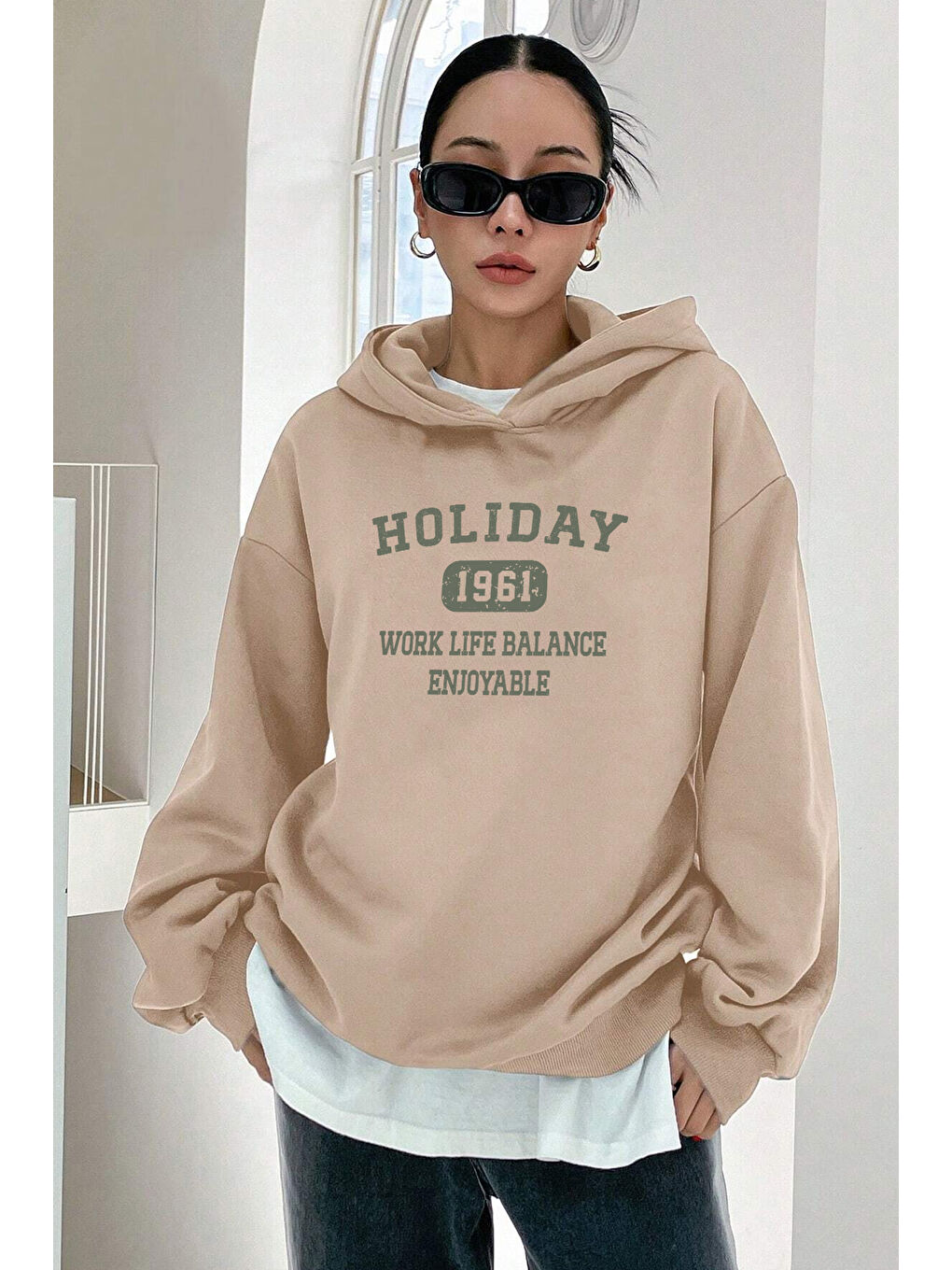 uyguntarz Bej Holiday Baskılı Unisex Oversize Sweatshirt