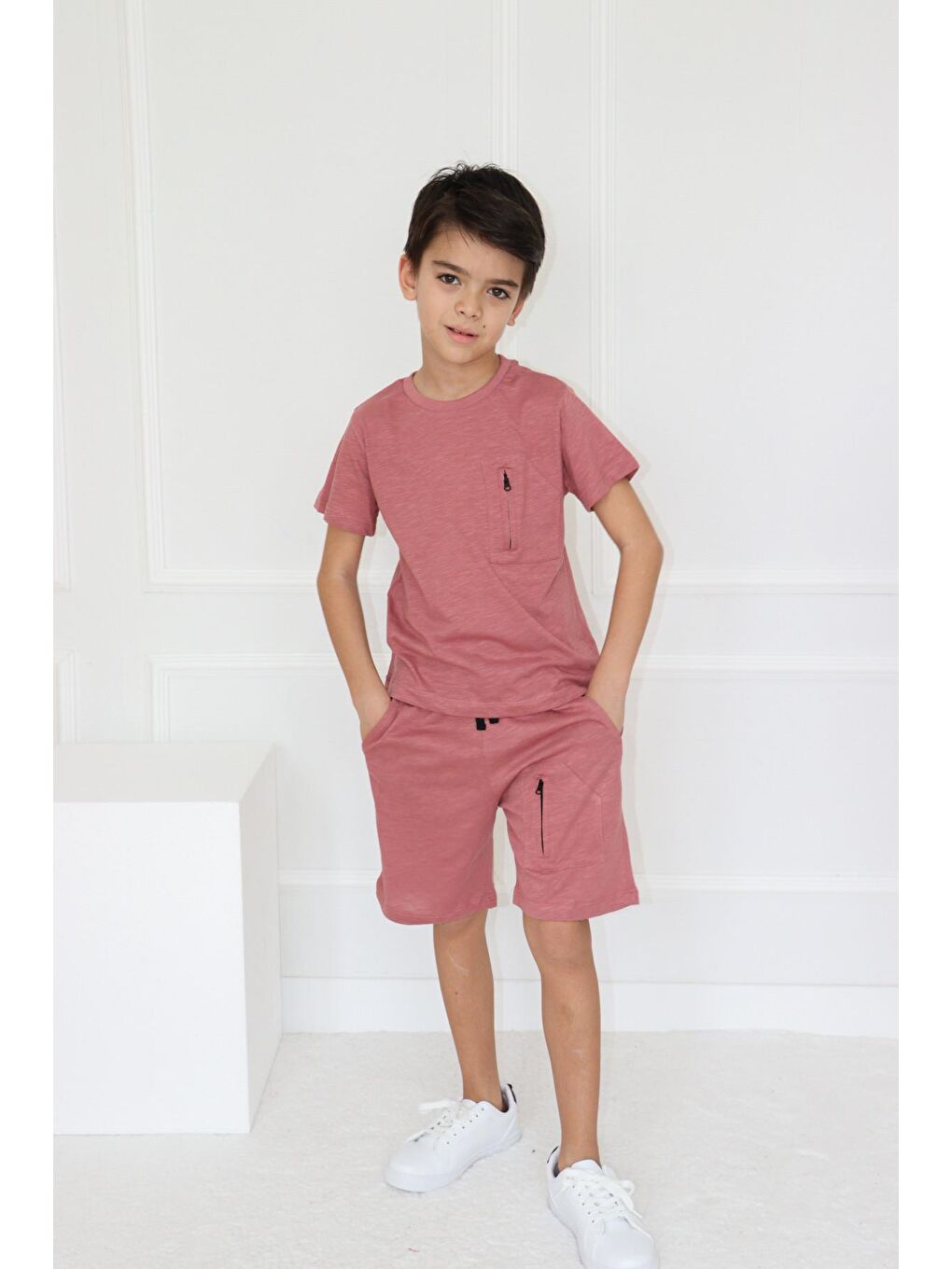 Kırmızı Erkek Çocuk Düz Cep Detaylı Kısa Kollu Basic Şortlu Takım6-9 Yaş-5