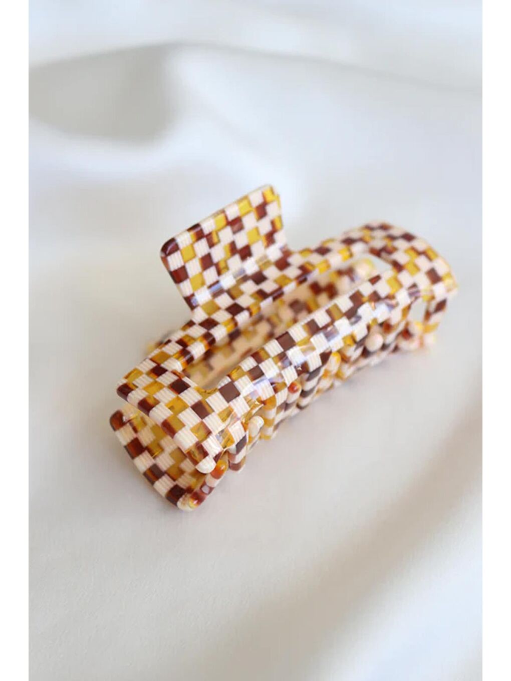 Ekru Dikdörtgen Orta Boy Lüks Akrilik Mandal Toka