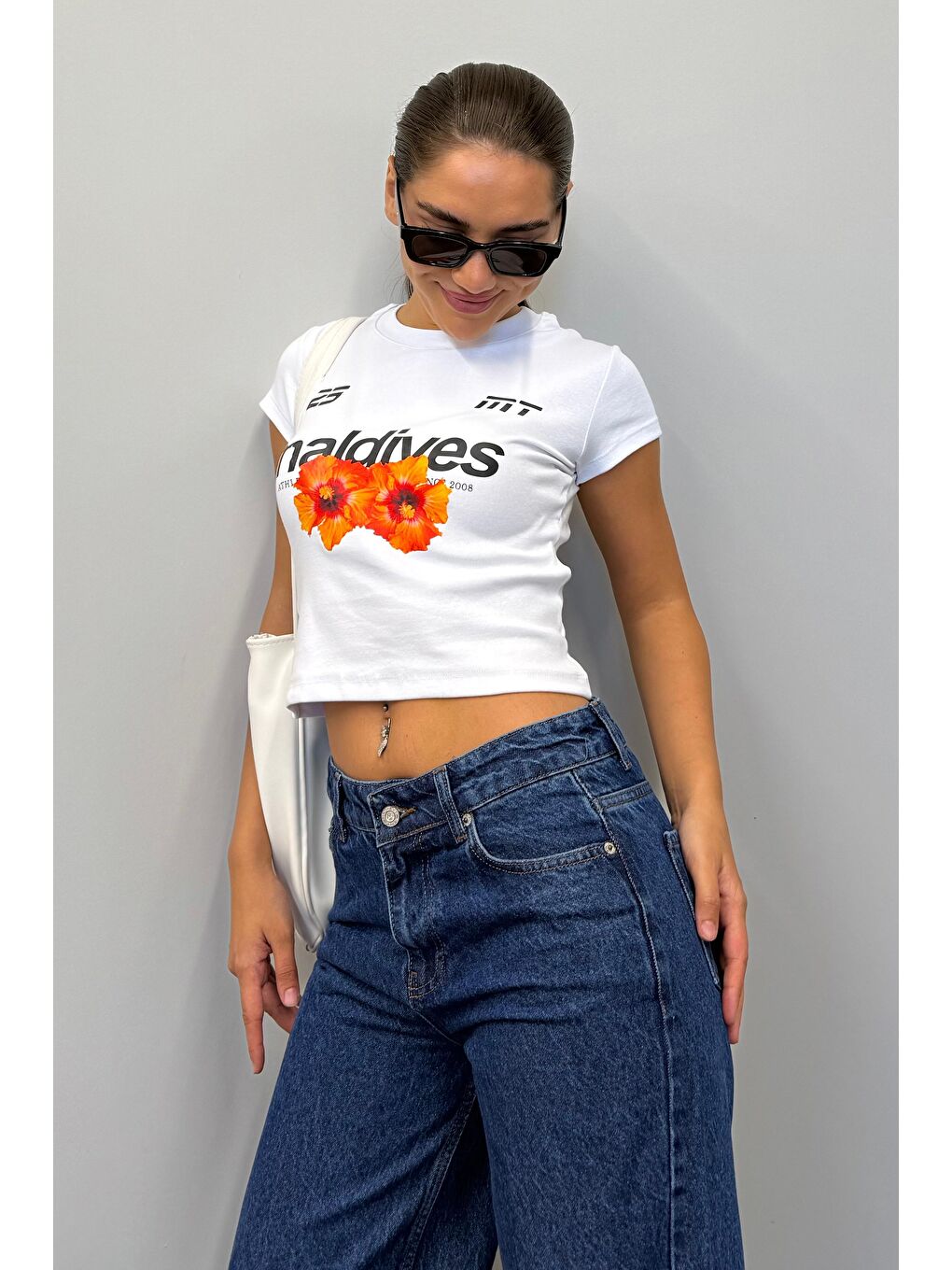 Beyaz Baskılı Kadın Tişört Mg2490-2