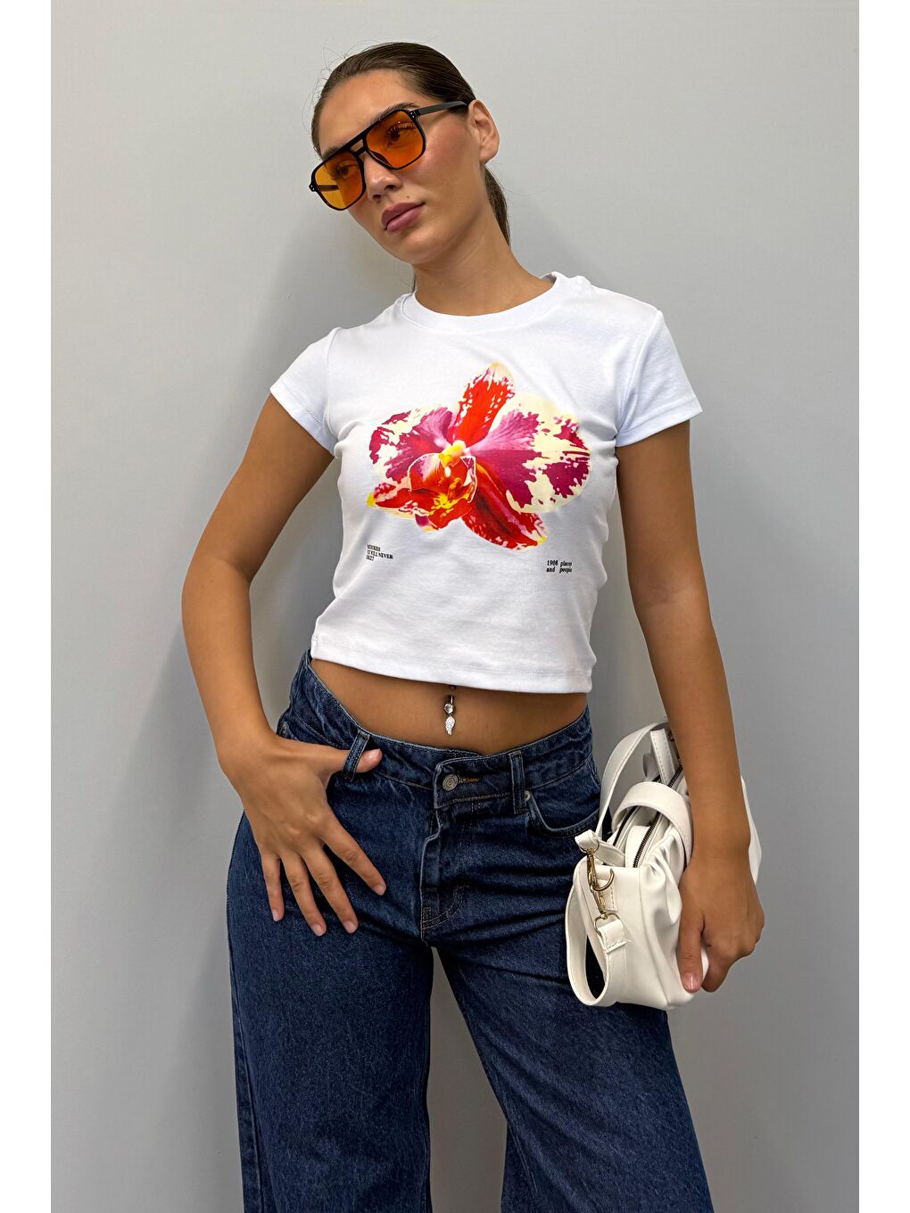 Beyaz Baskılı Kadın Tişört Mg2492-4